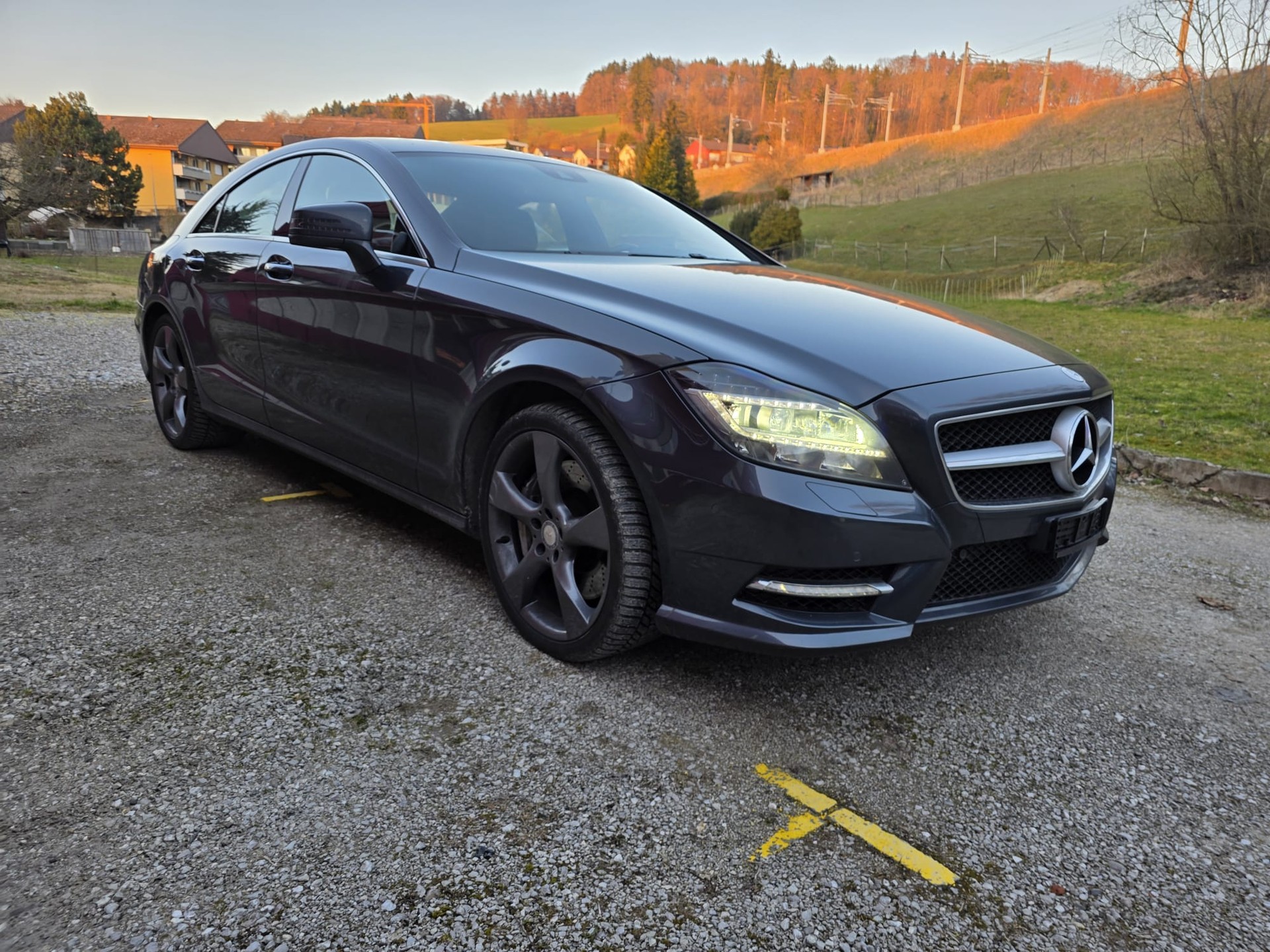 MERCEDES-BENZ CLS 500 Executive 4Matic 7G-Tronic-image-9