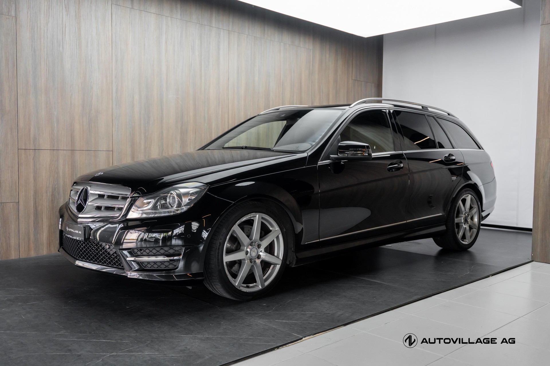MERCEDES-BENZ C 250 CDI Avantgarde 4Matic 7G-Tronic | AMG Line | Standheizung