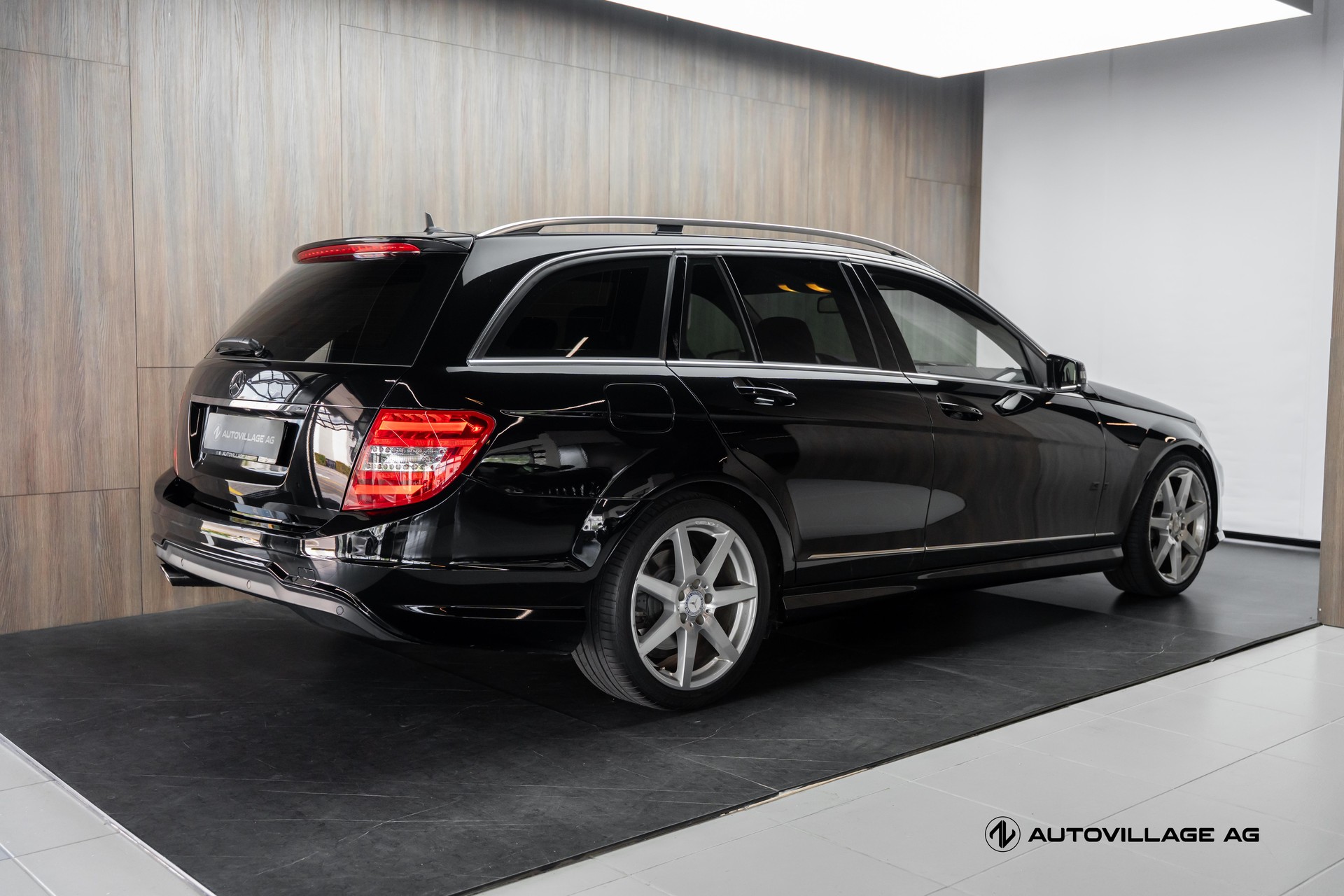 MERCEDES-BENZ C 250 CDI Avantgarde 4Matic 7G-Tronic | AMG Line | Standheizung-showroom-element-1