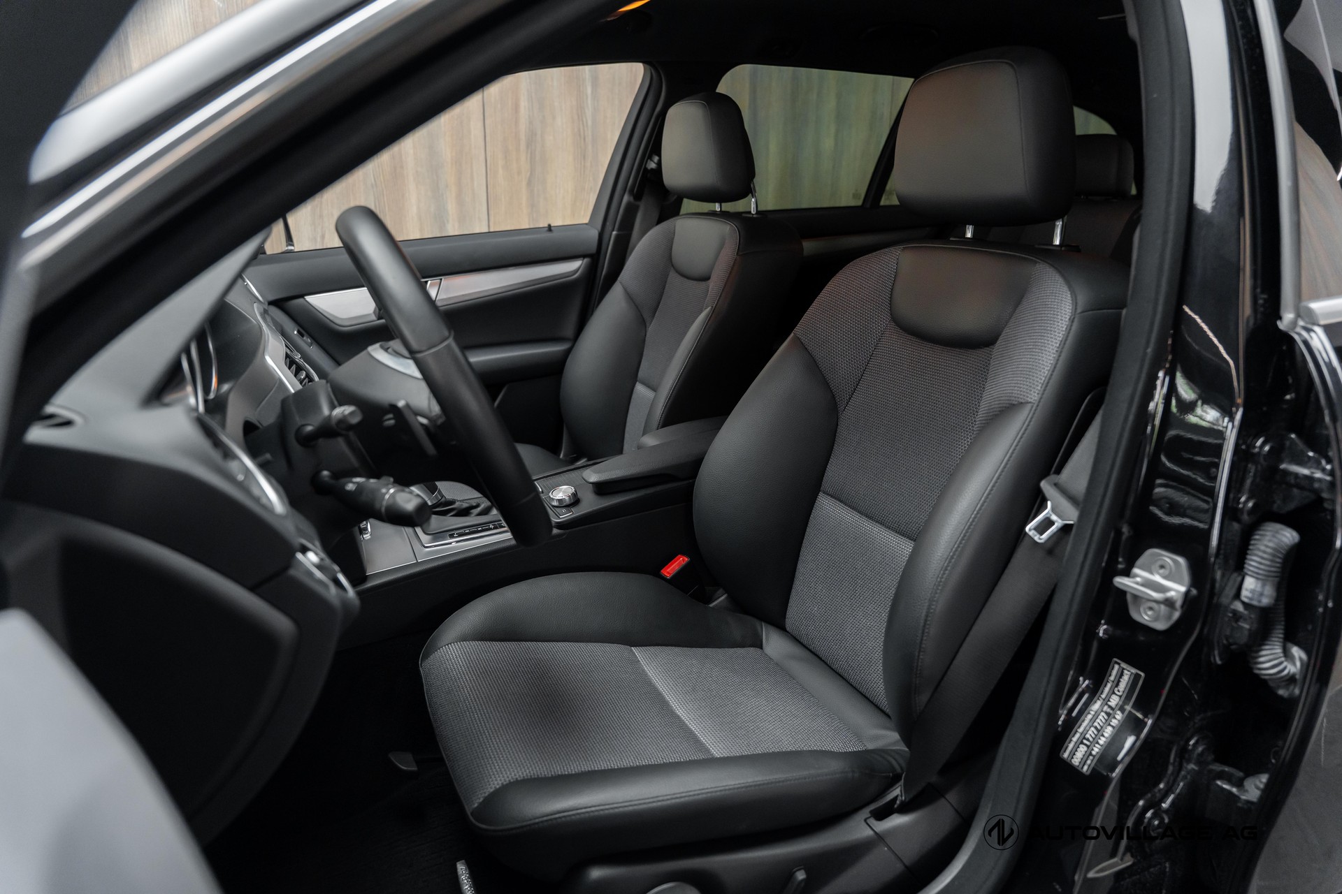 MERCEDES-BENZ C 250 CDI Avantgarde 4Matic 7G-Tronic | AMG Line | Standheizung-image-5