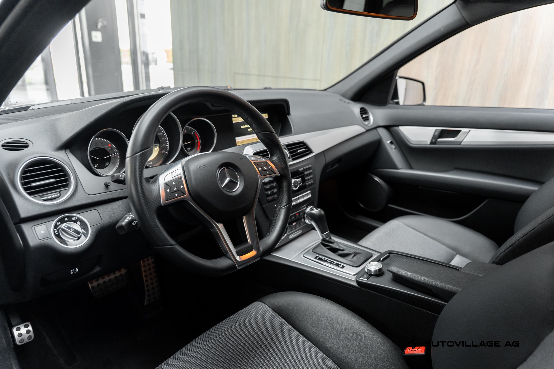 MERCEDES-BENZ C 250 CDI Avantgarde 4Matic 7G-Tronic | AMG Line | Standheizung-showroom-element-3