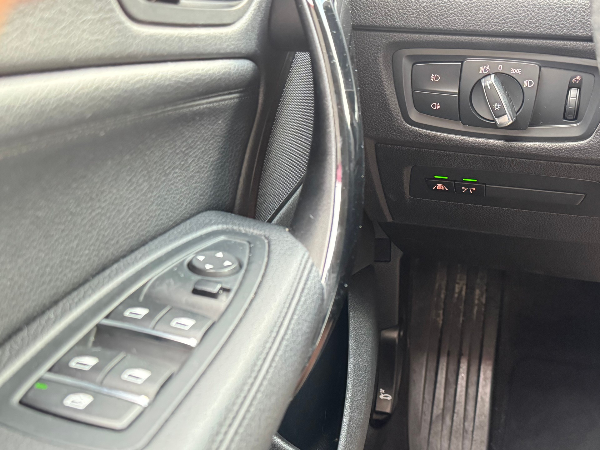 BMW 118i Sport Line Steptronic-image-15