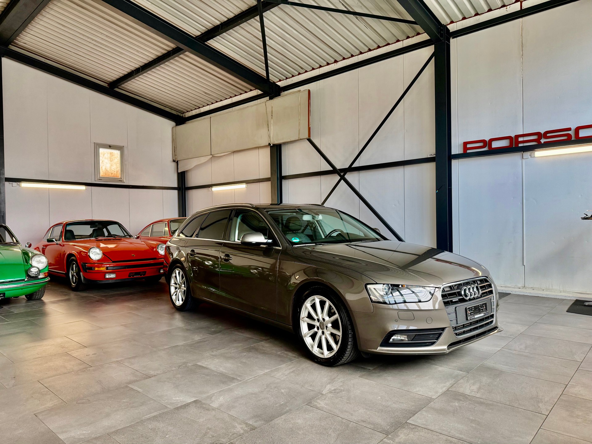 AUDI A4 Avant 2.0 TFSI Sport Quattro S-Tronic-image-0