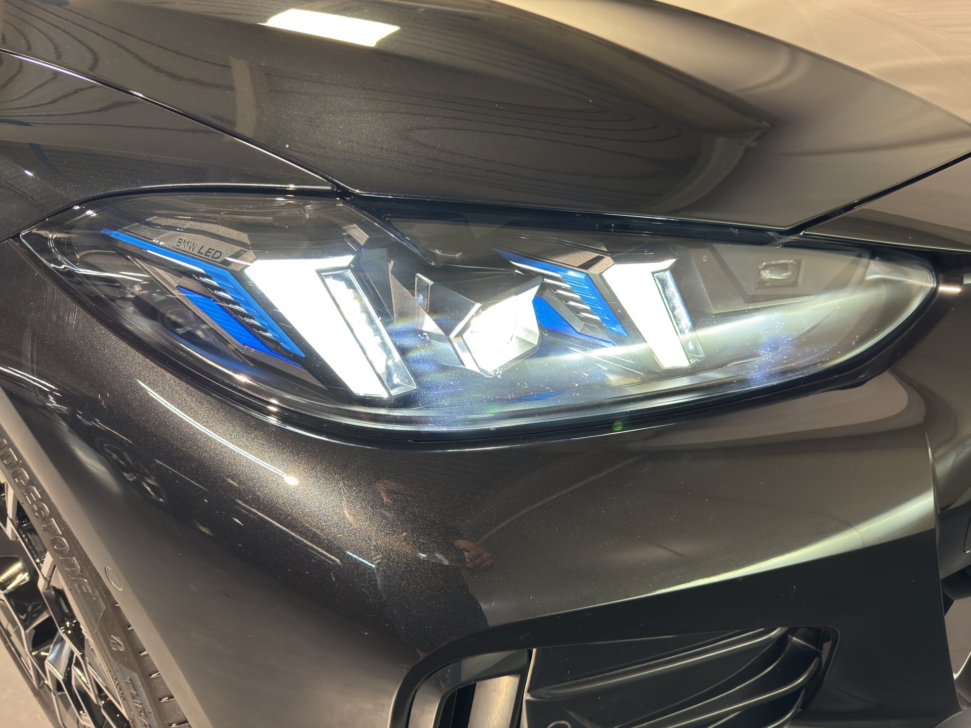 BMW i4 xDrive40 M Sport-image-7