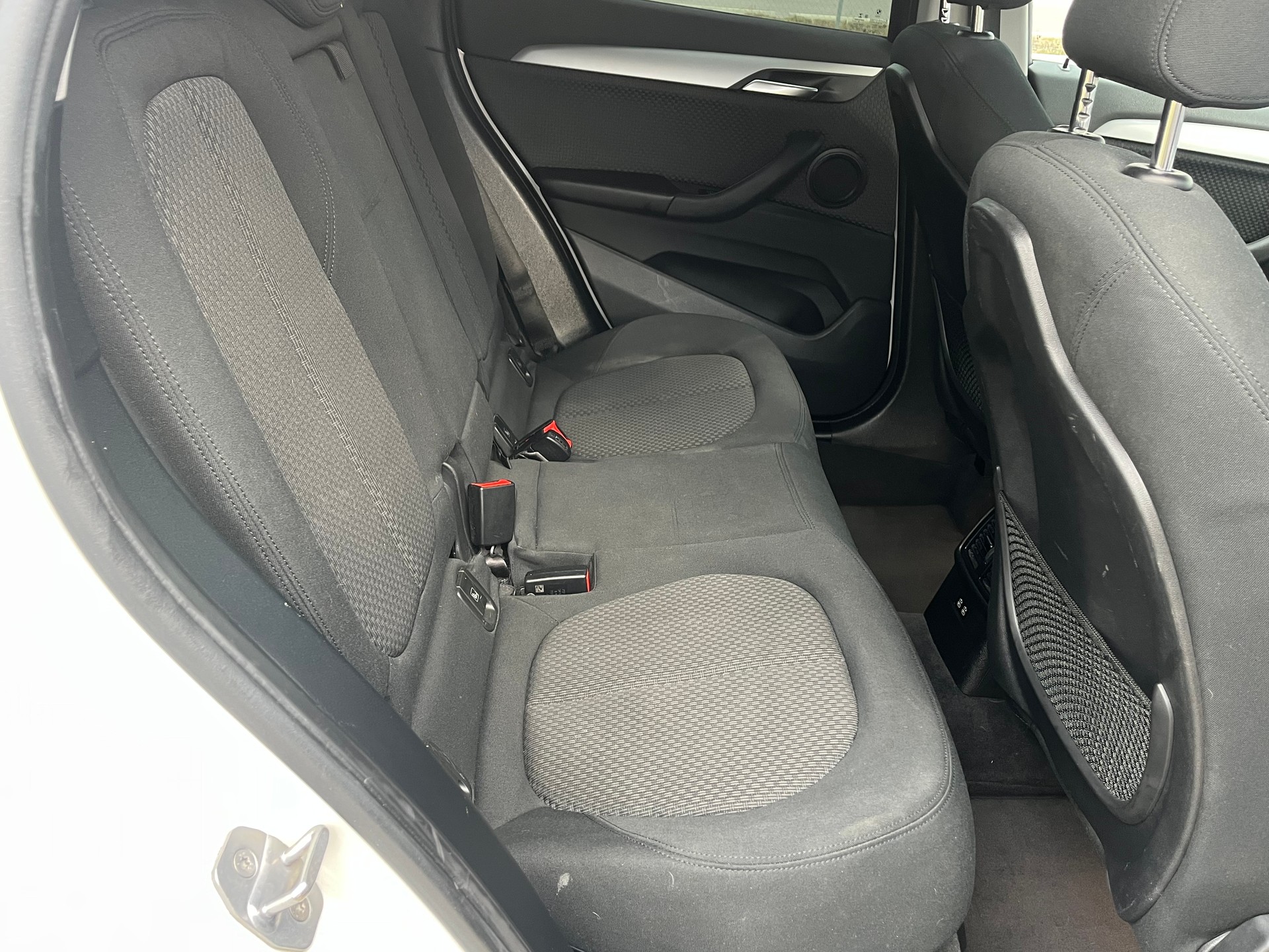 BMW X1 xDrive 18d xLine Steptronic-image-11