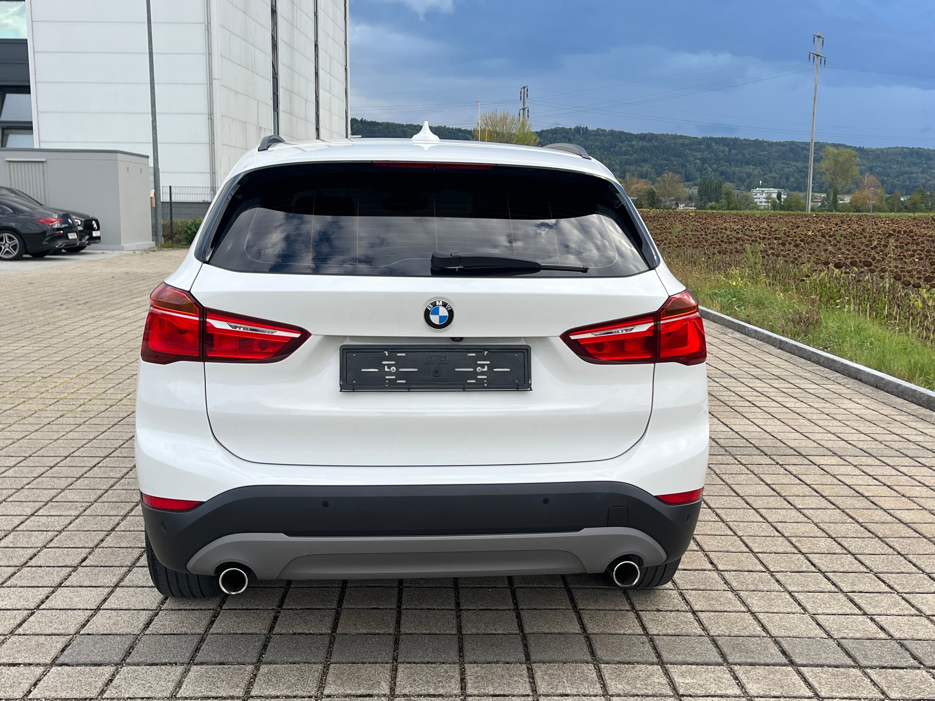 BMW X1 xDrive 18d xLine Steptronic-image-4