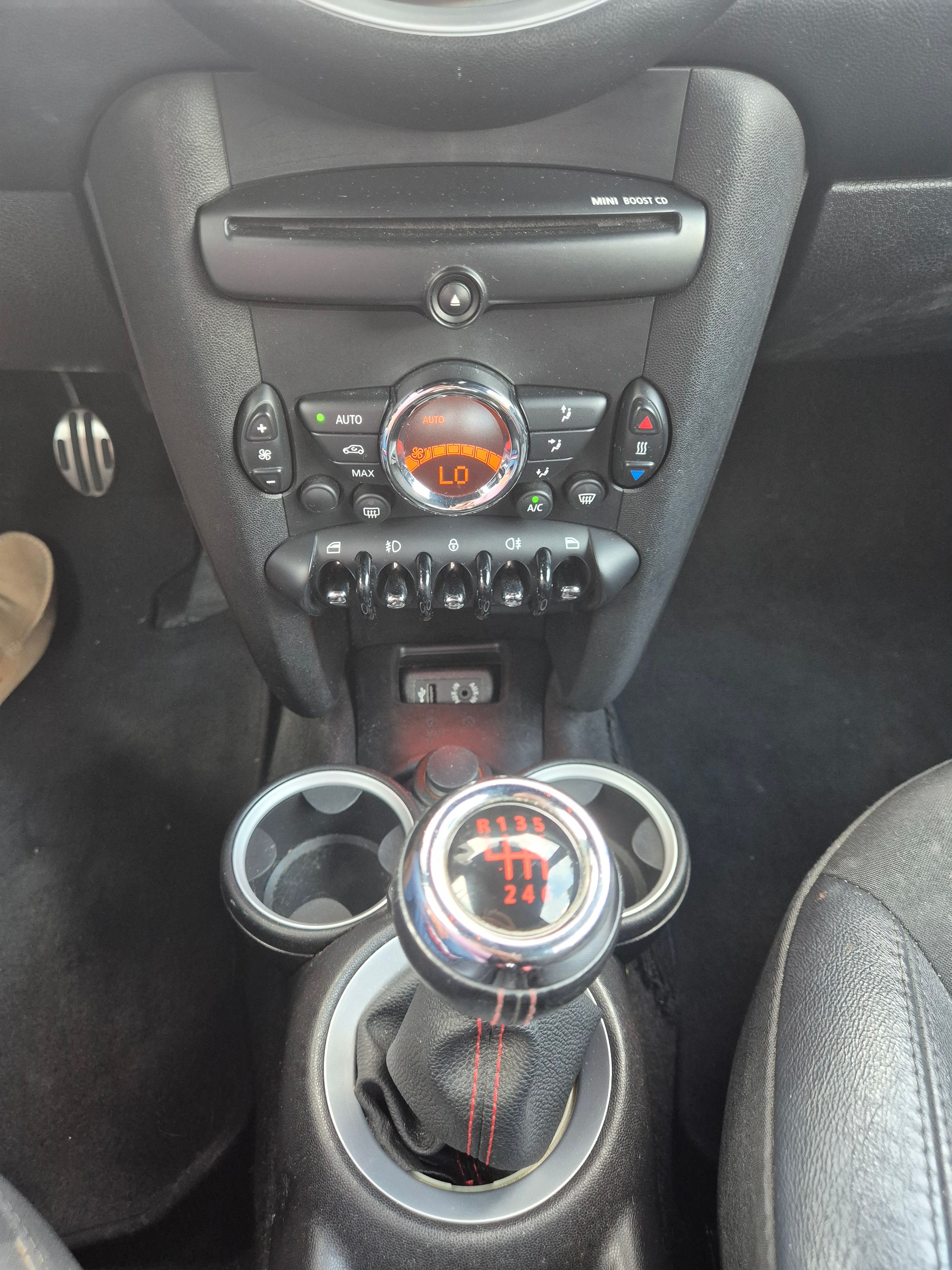 MINI Cooper S-image-9