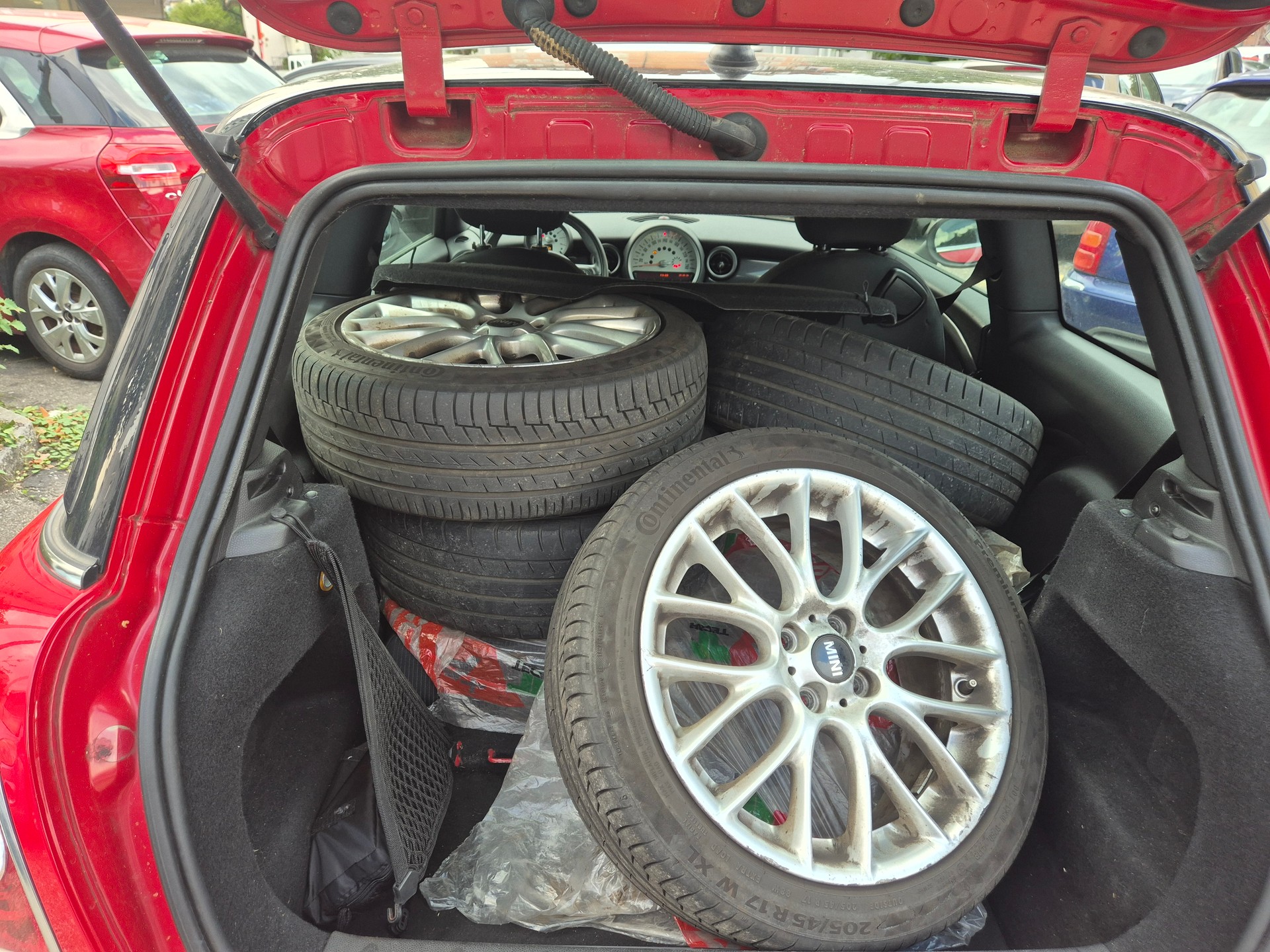 MINI Cooper S-image-8