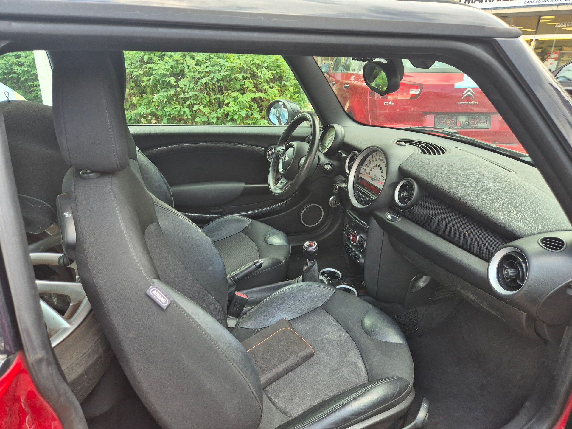 MINI Cooper S-image-7