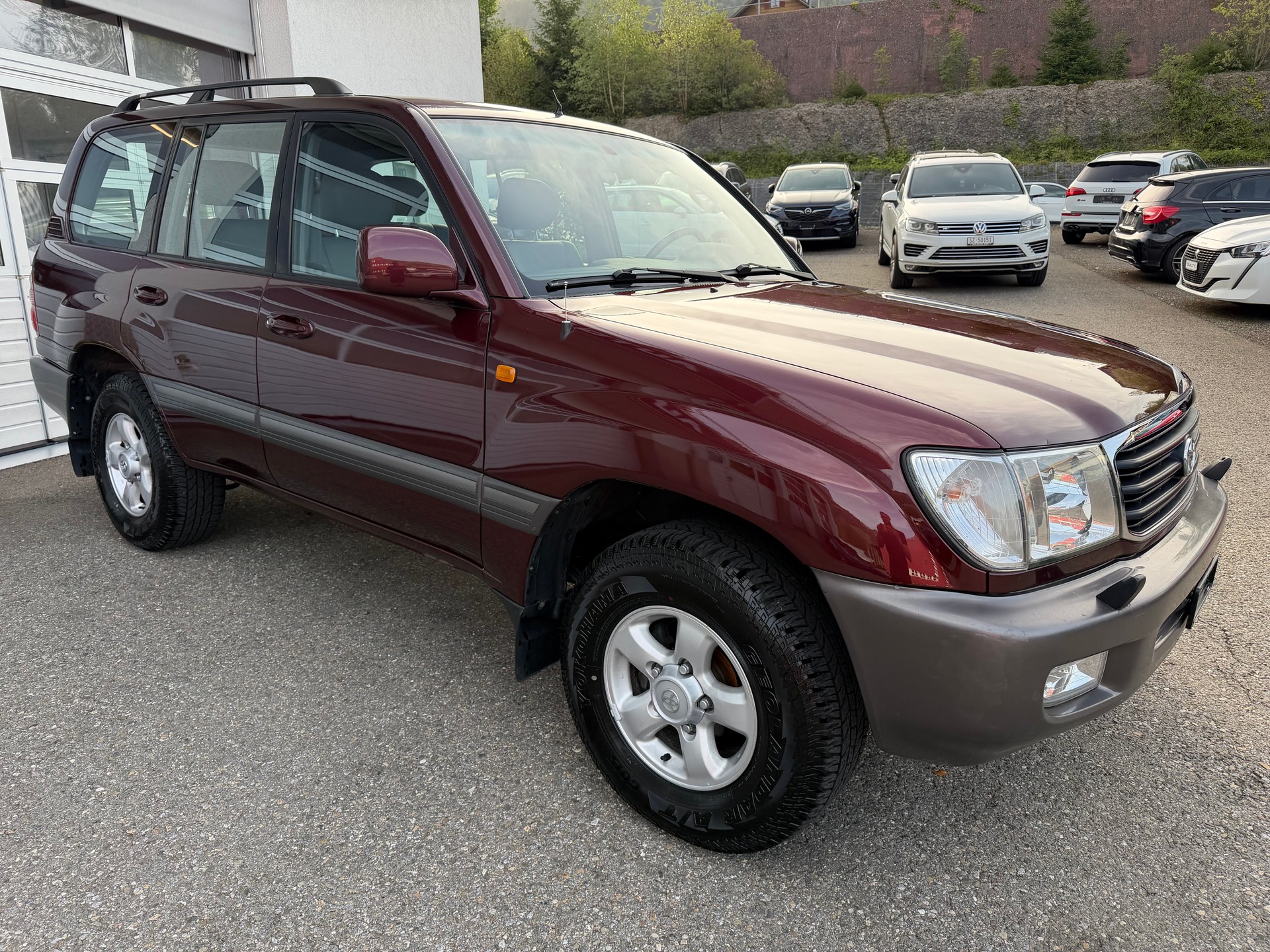TOYOTA Land Cruiser 500 4.2 TD-showroom-element-3