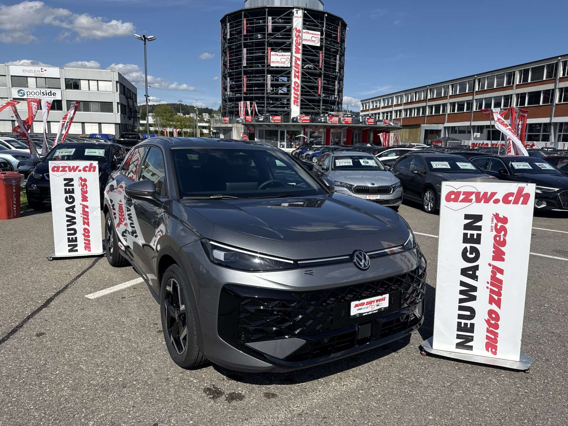 VW T-Roc 1.5 eTSi mHEV R-Line DSG-Automat
