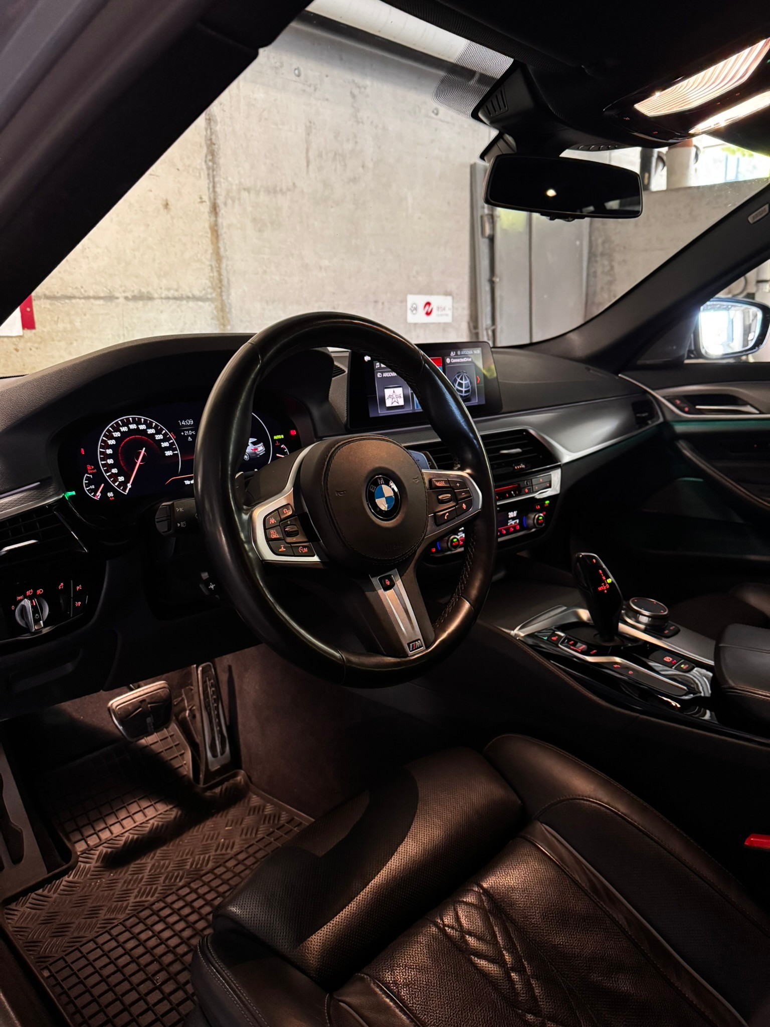 BMW 540d xDrive SAG-image-10