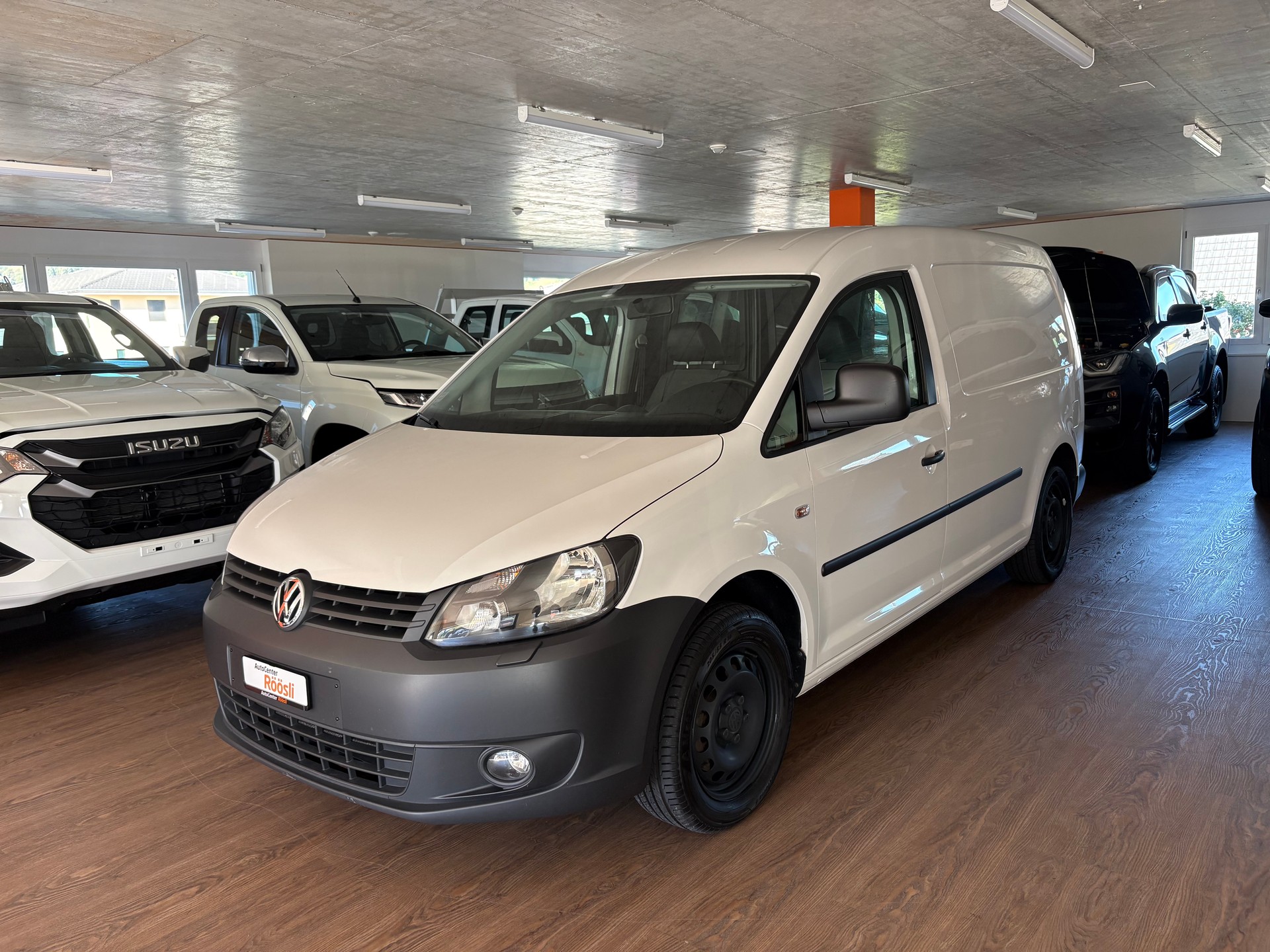 VW Caddy Maxi 2.0 TDI-image-8