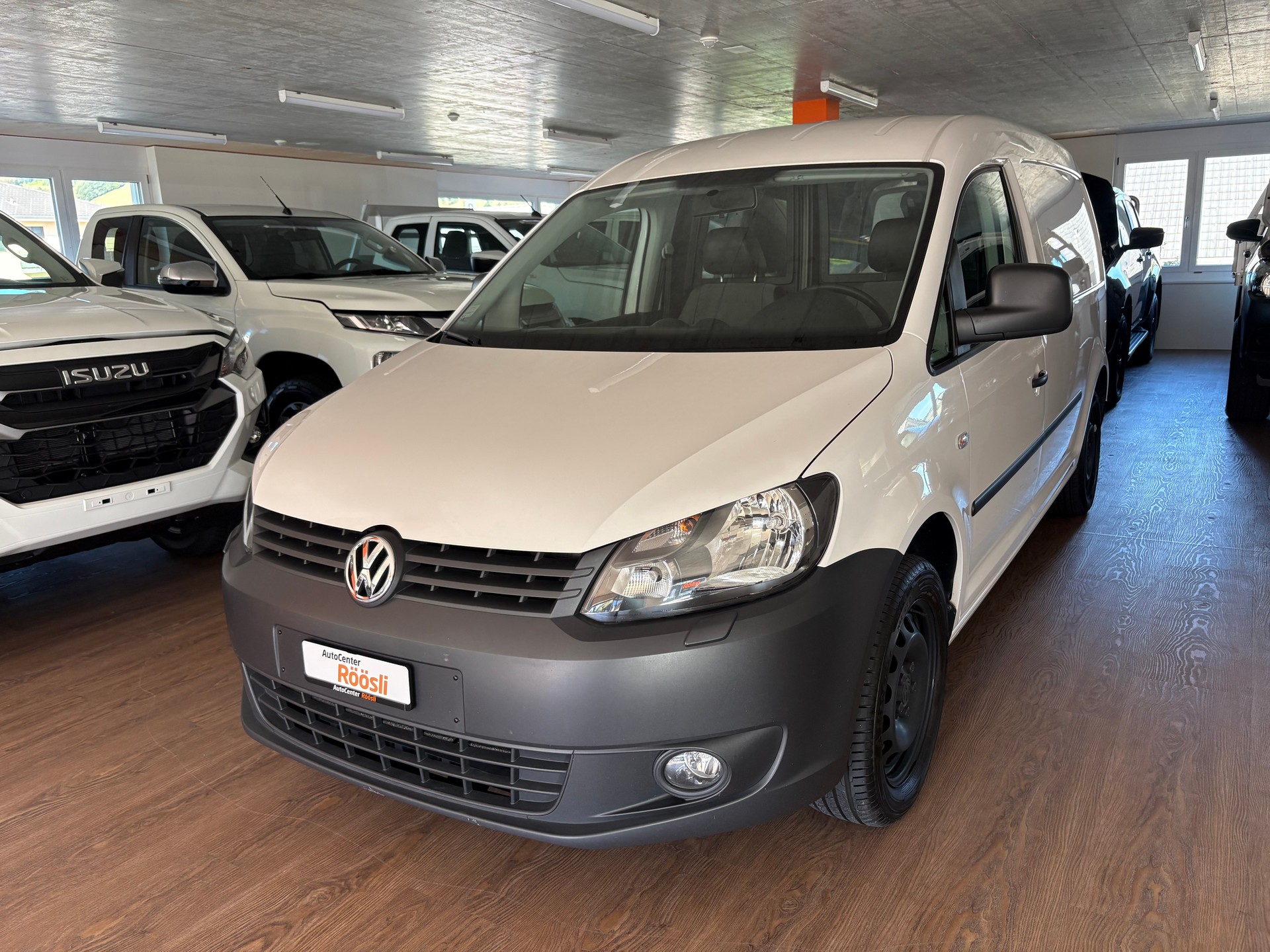 VW Caddy Maxi 2.0 TDI-image-7