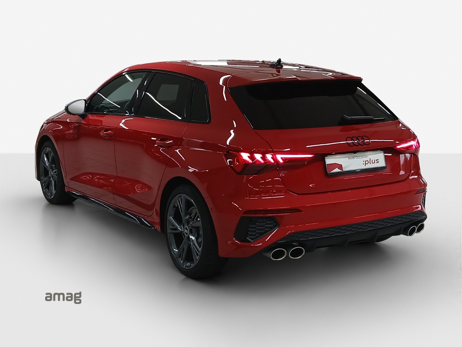 AUDI S3 Sportback 2.0 TFSI quattro S-tronic-image-2