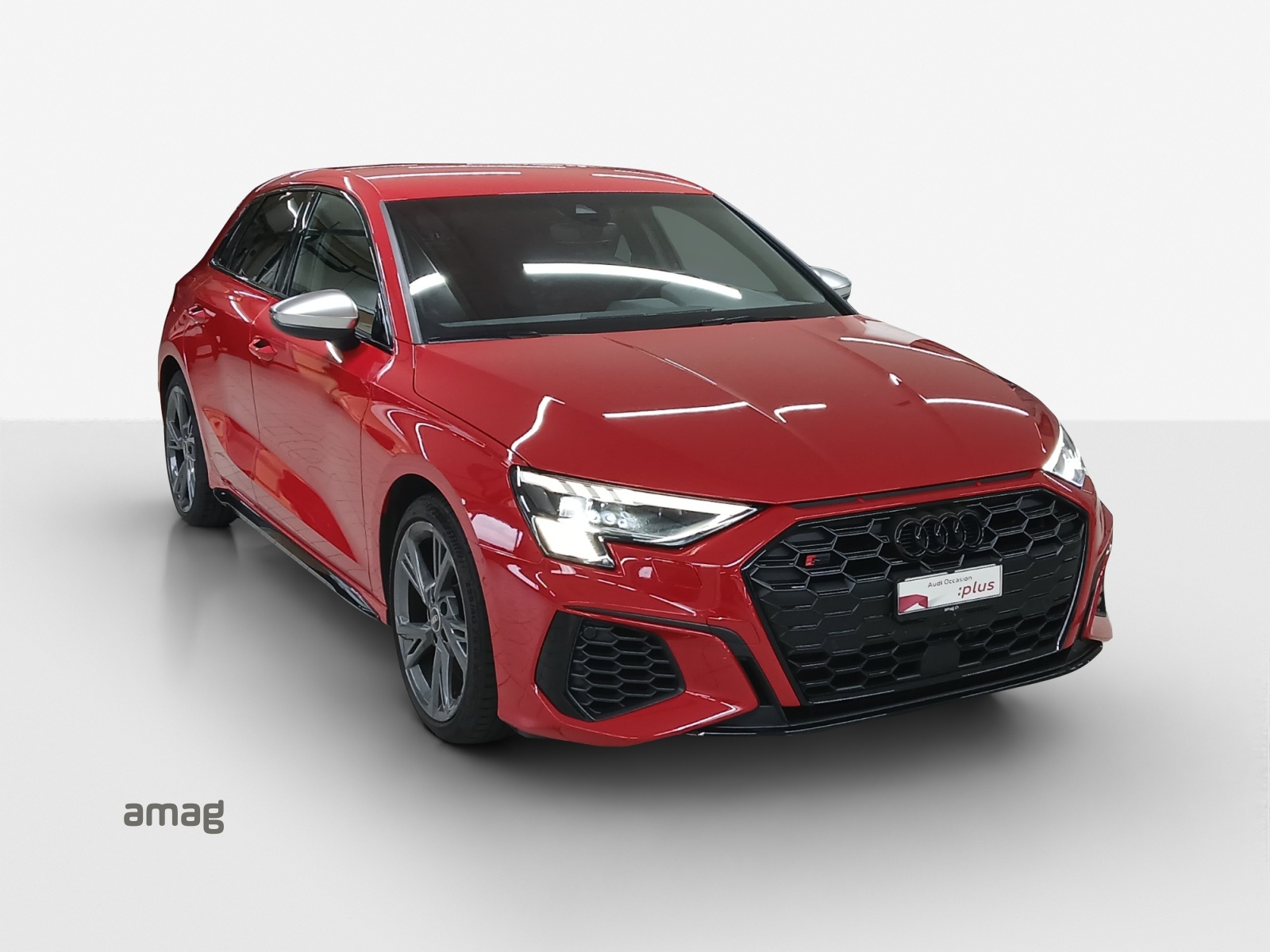 AUDI S3 Sportback 2.0 TFSI quattro S-tronic-image-5