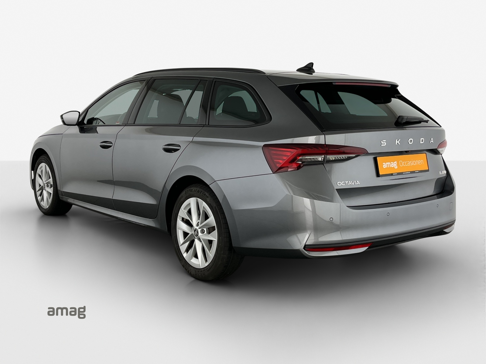 SKODA Octavia Combi 1.5 TSI mHEV DSG Dynamic-image-2