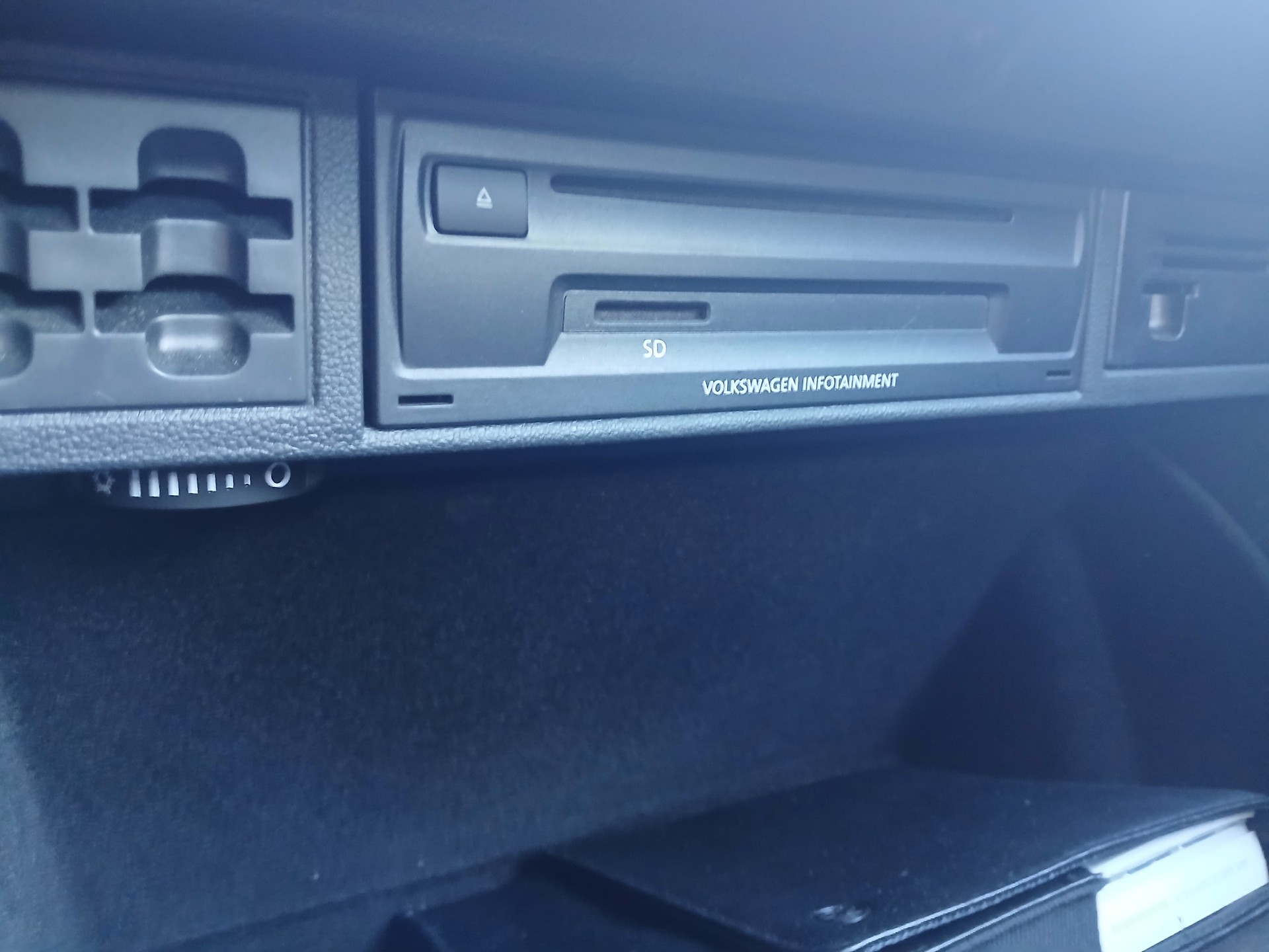 VW Golf 2.0 TDI Comfortline 4Motion-image-9