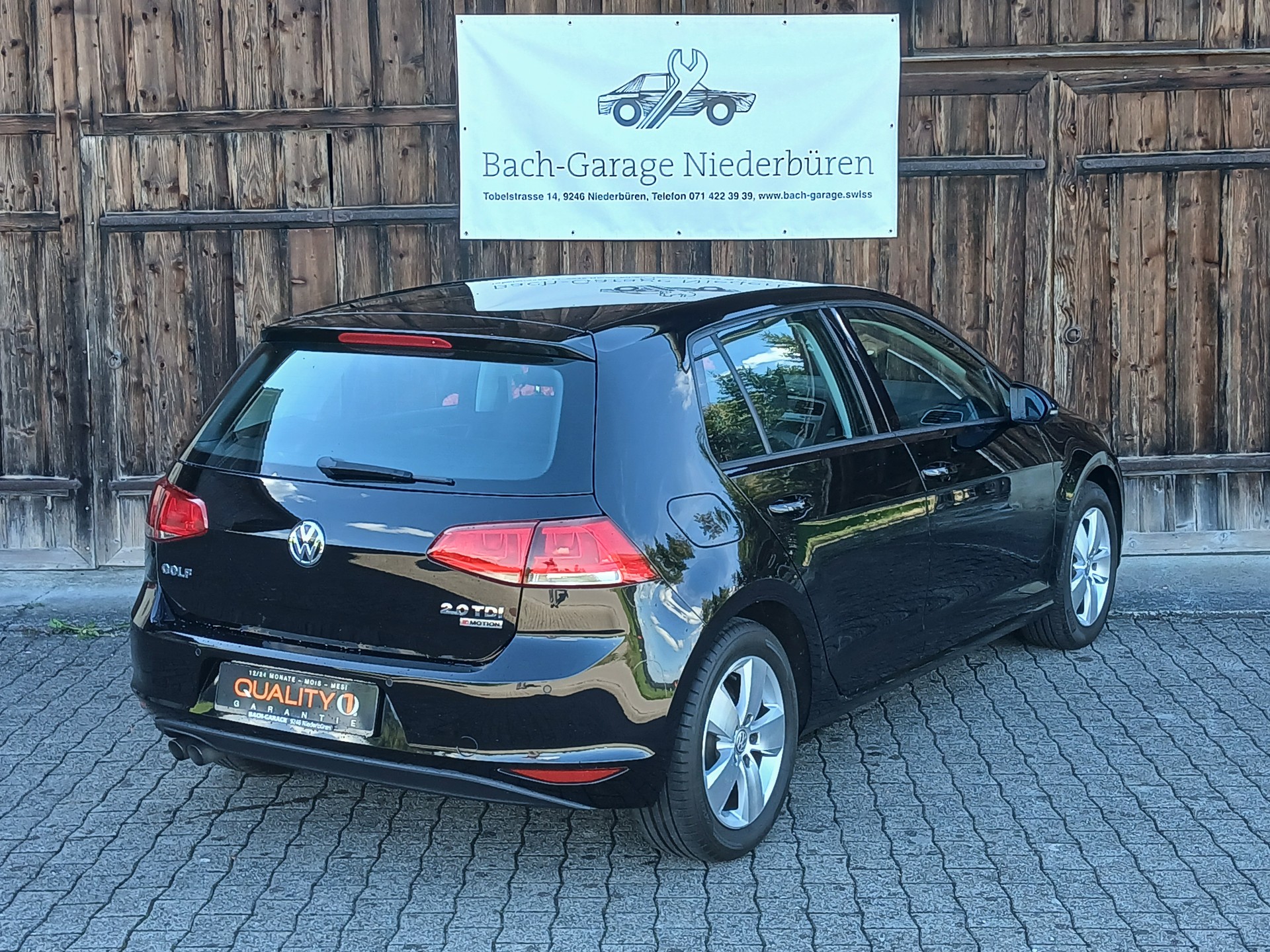 VW Golf 2.0 TDI Comfortline 4Motion-image-1