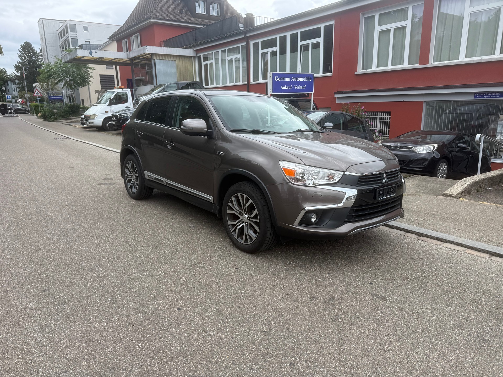 MITSUBISHI ASX 2.2 DID Style Hyaku Edition 4WD Automatic-image-3