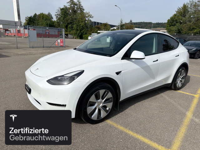 TESLA Model Y Long Range AWD-image-1