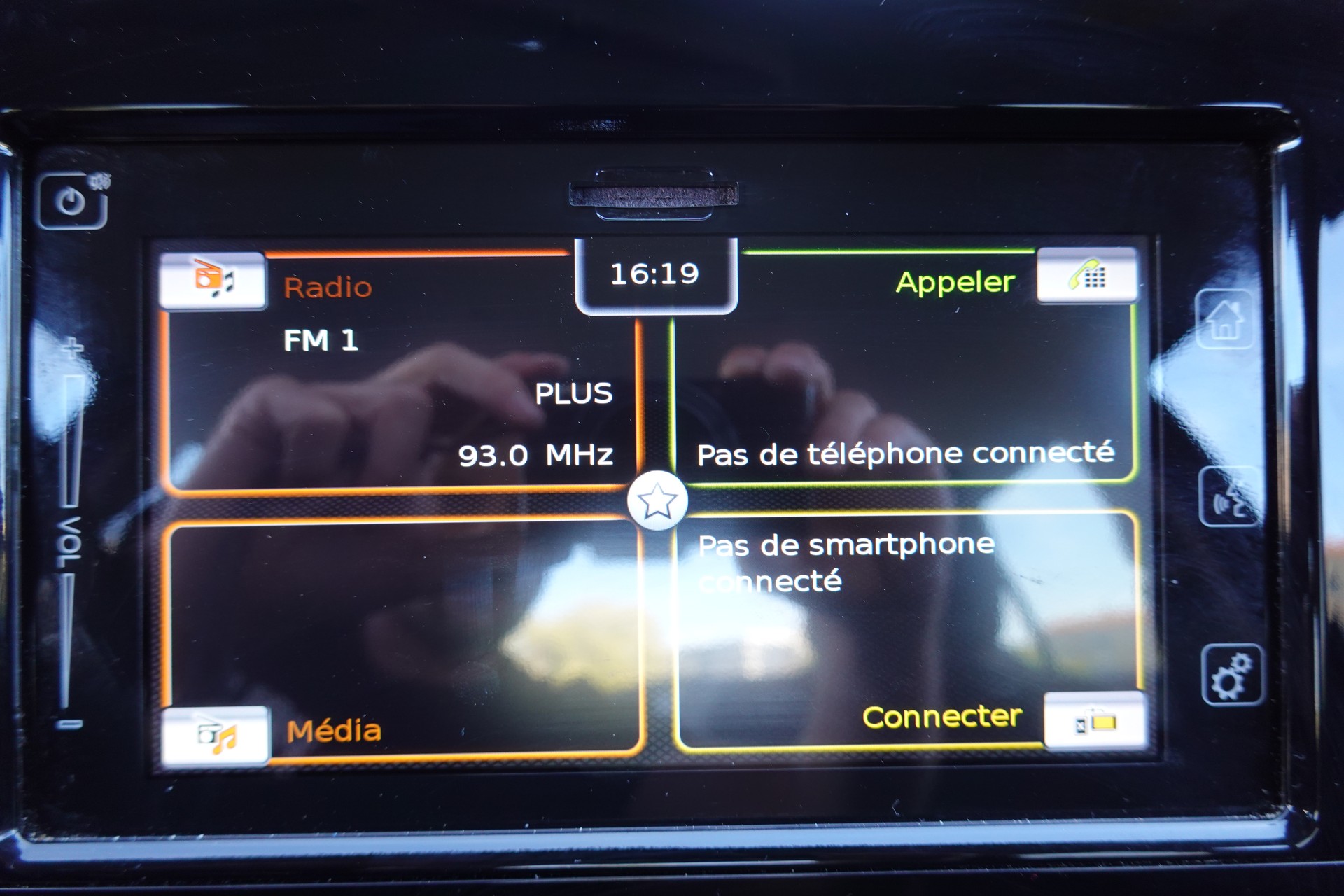 SUZUKI Ignis 1.2i Compact+ Hybrid "* CH Auto * 3 ans de G0arantie * Clim Auto * Caméra * Apple Car Play * Capteurs *"-image-20