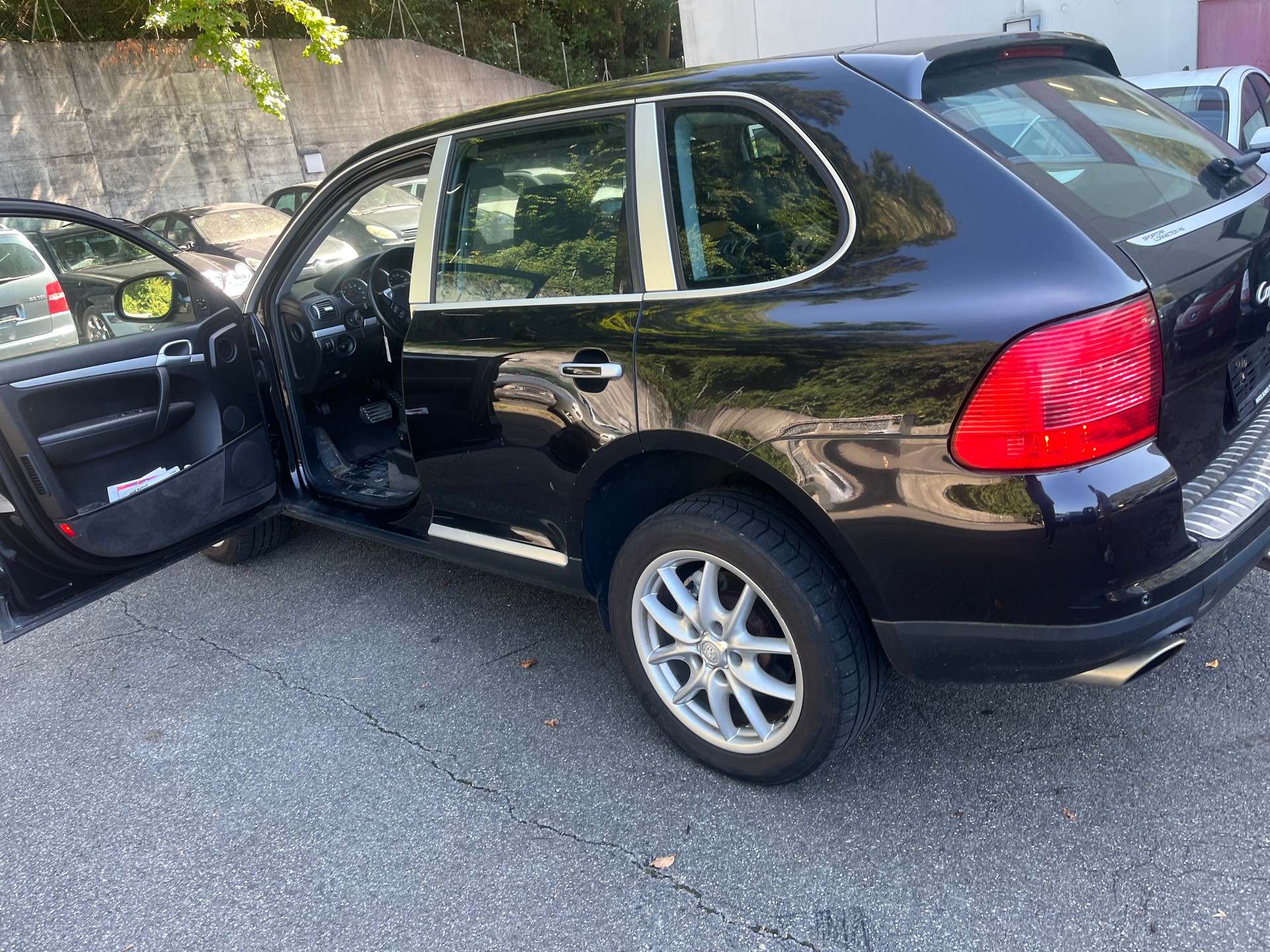 PORSCHE Cayenne S-image-3