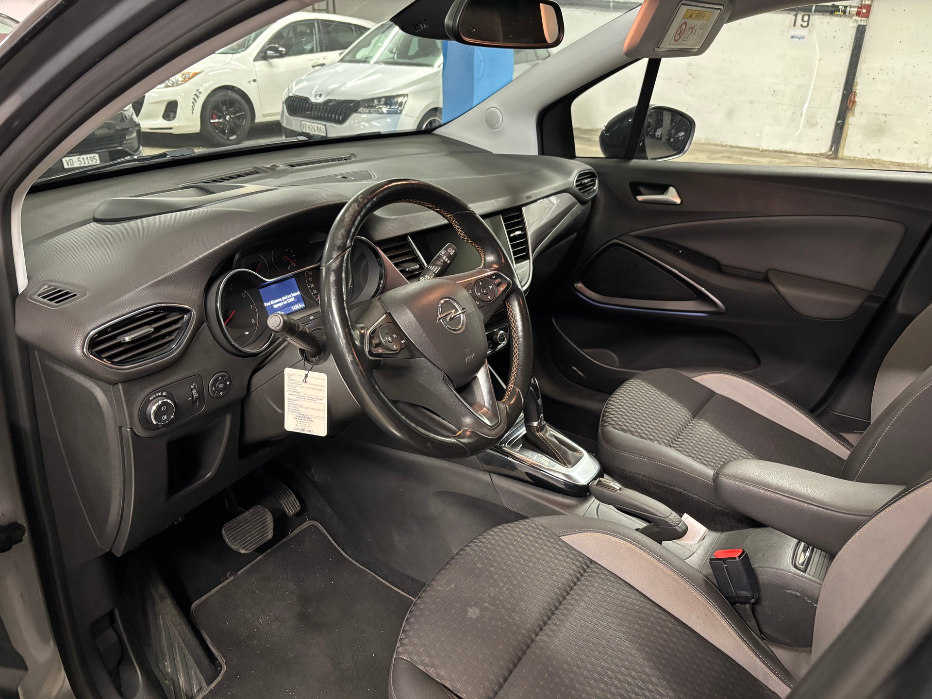 OPEL Crossland X 1.2i TP Enjoy-image-5