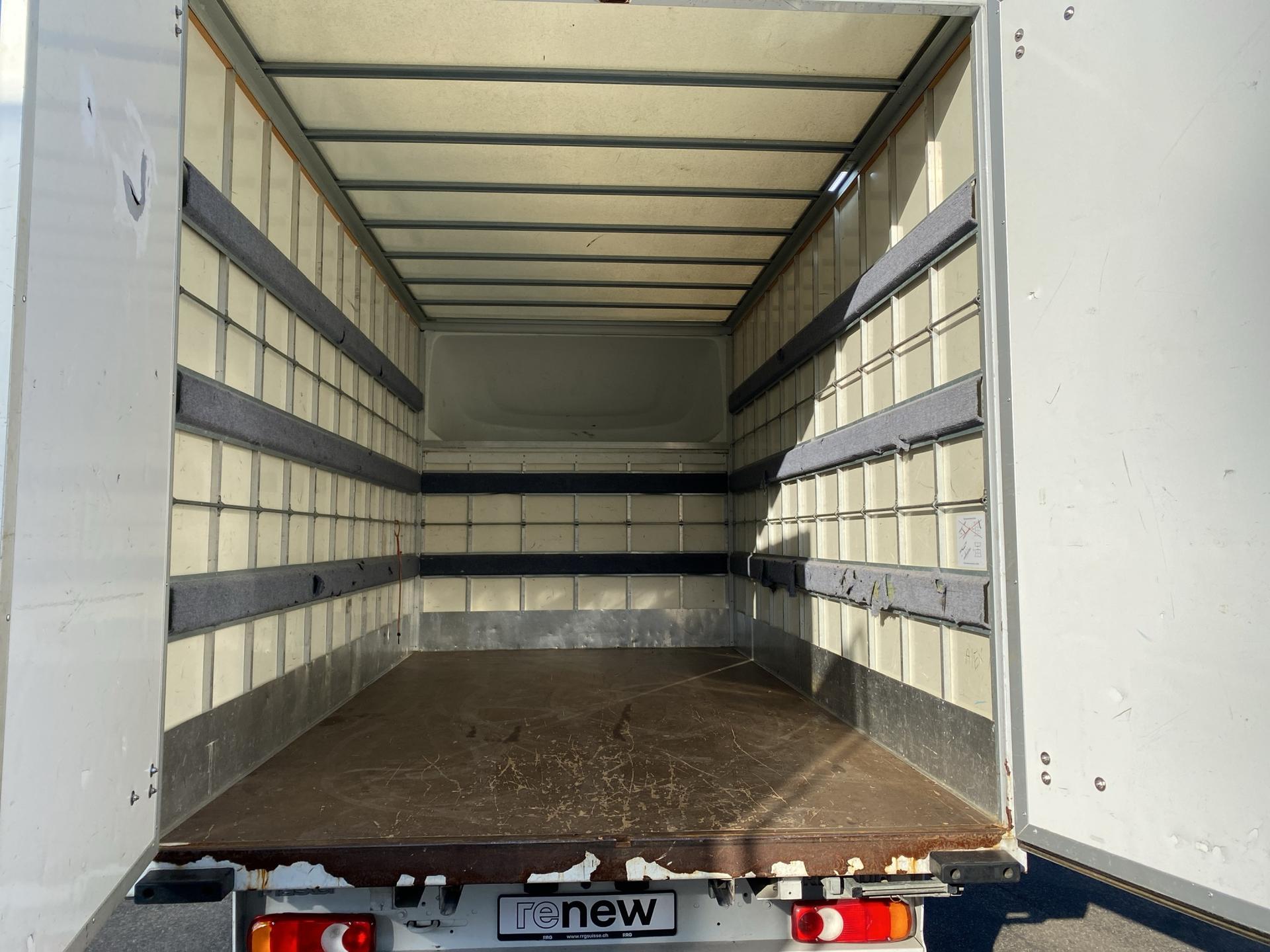 RENAULT Master T35 dCi145 L3-image-22