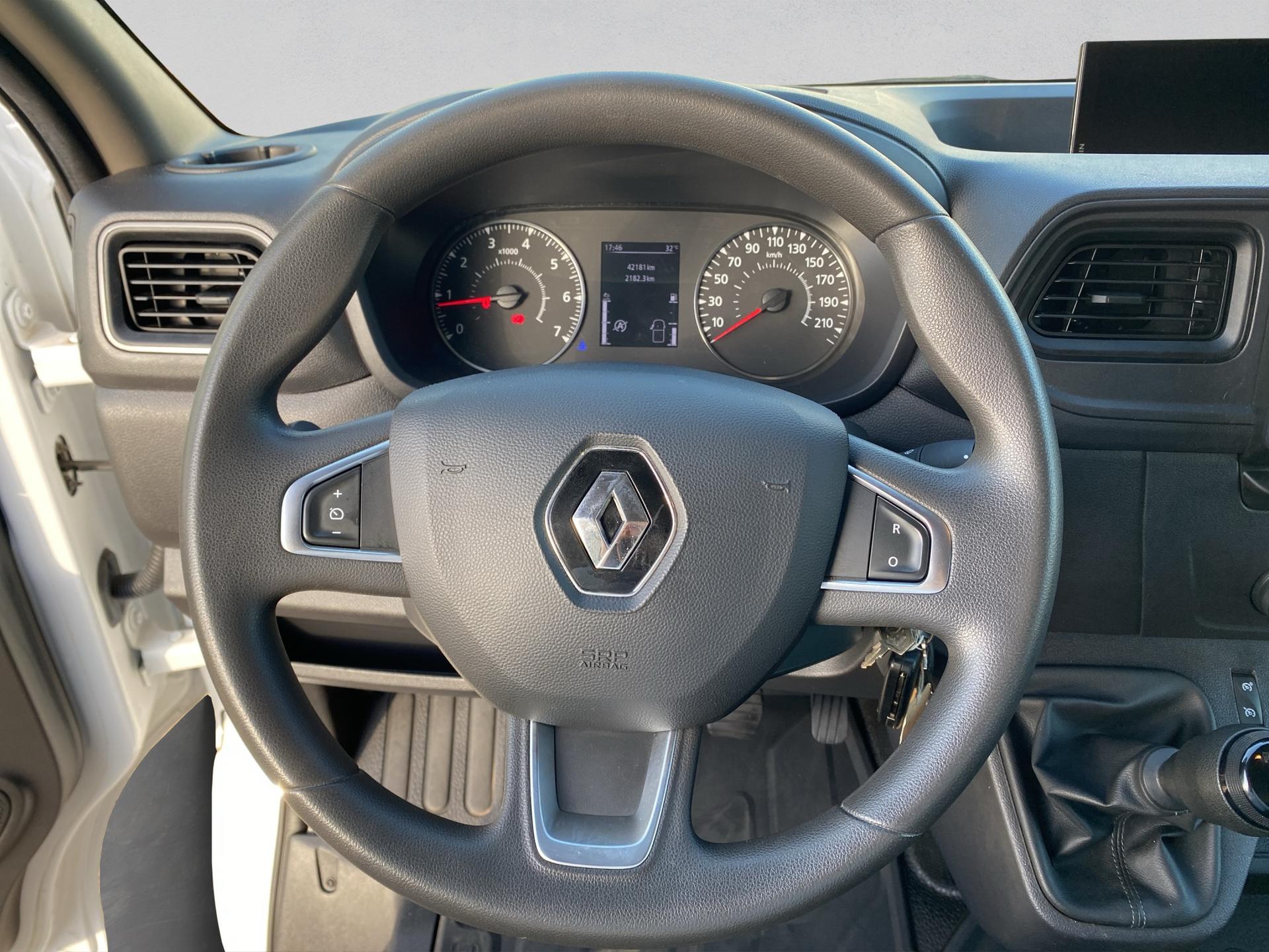 RENAULT Master T35 dCi145 L3-image-7