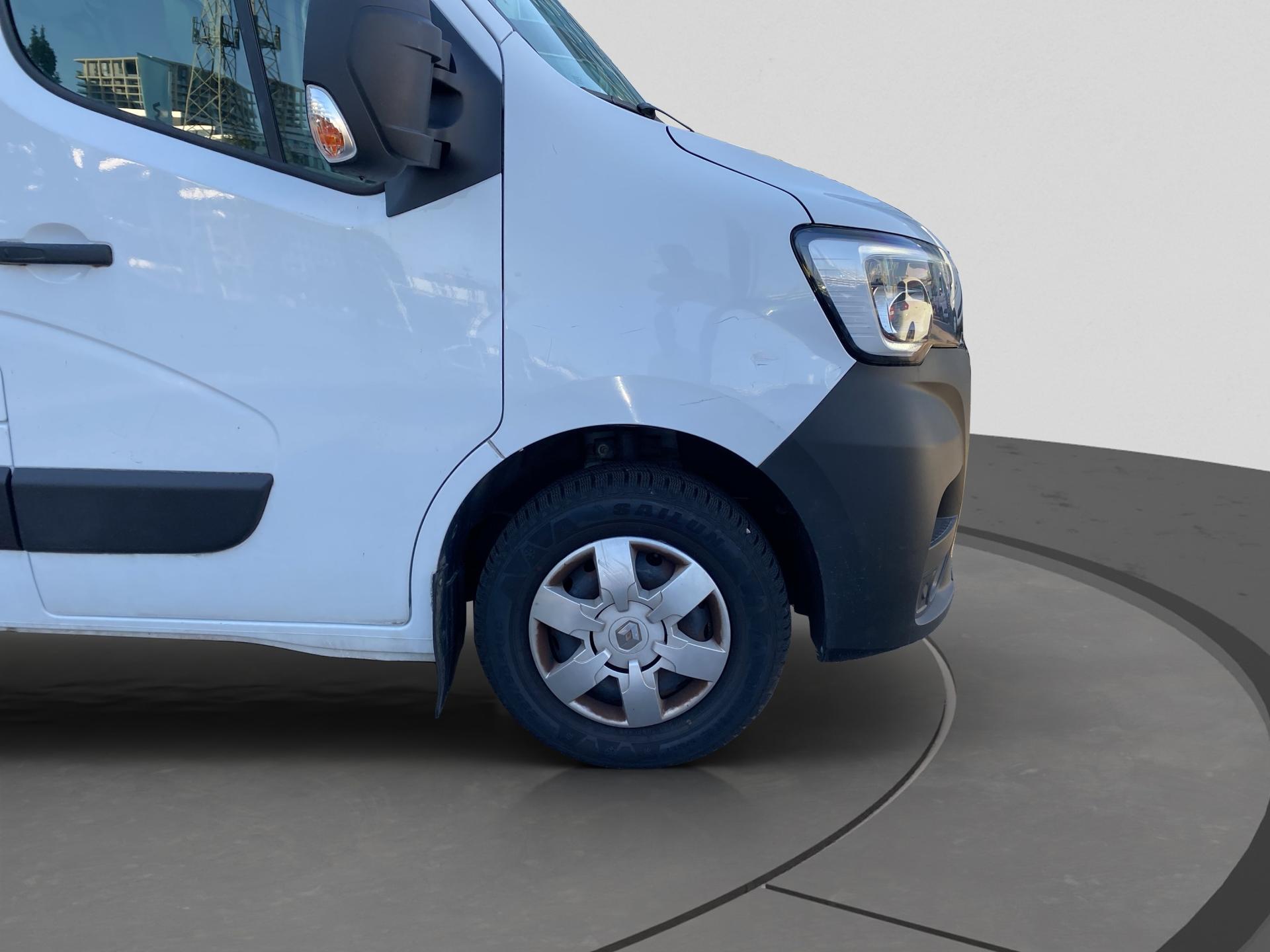 RENAULT Master T35 dCi145 L3-image-15
