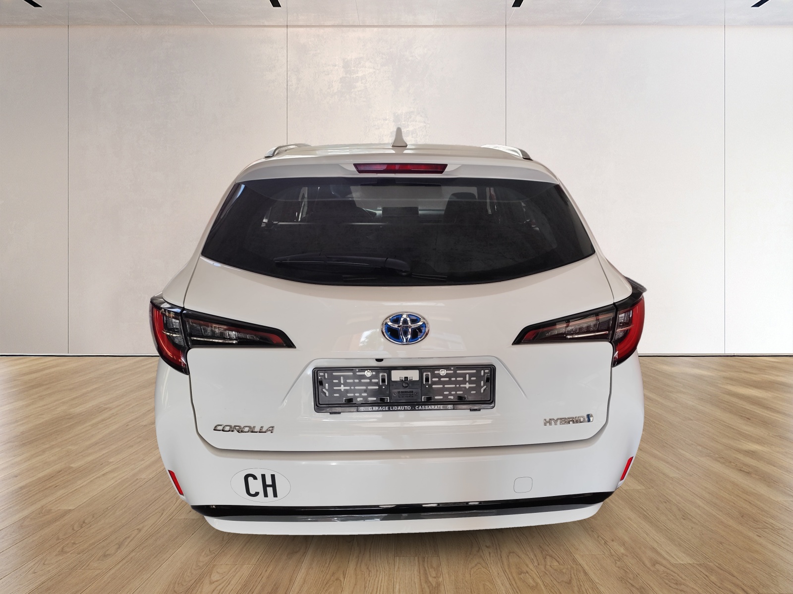 TOYOTA Corolla Touring Sports 1.8 HSD Trend e-CVT-image-4