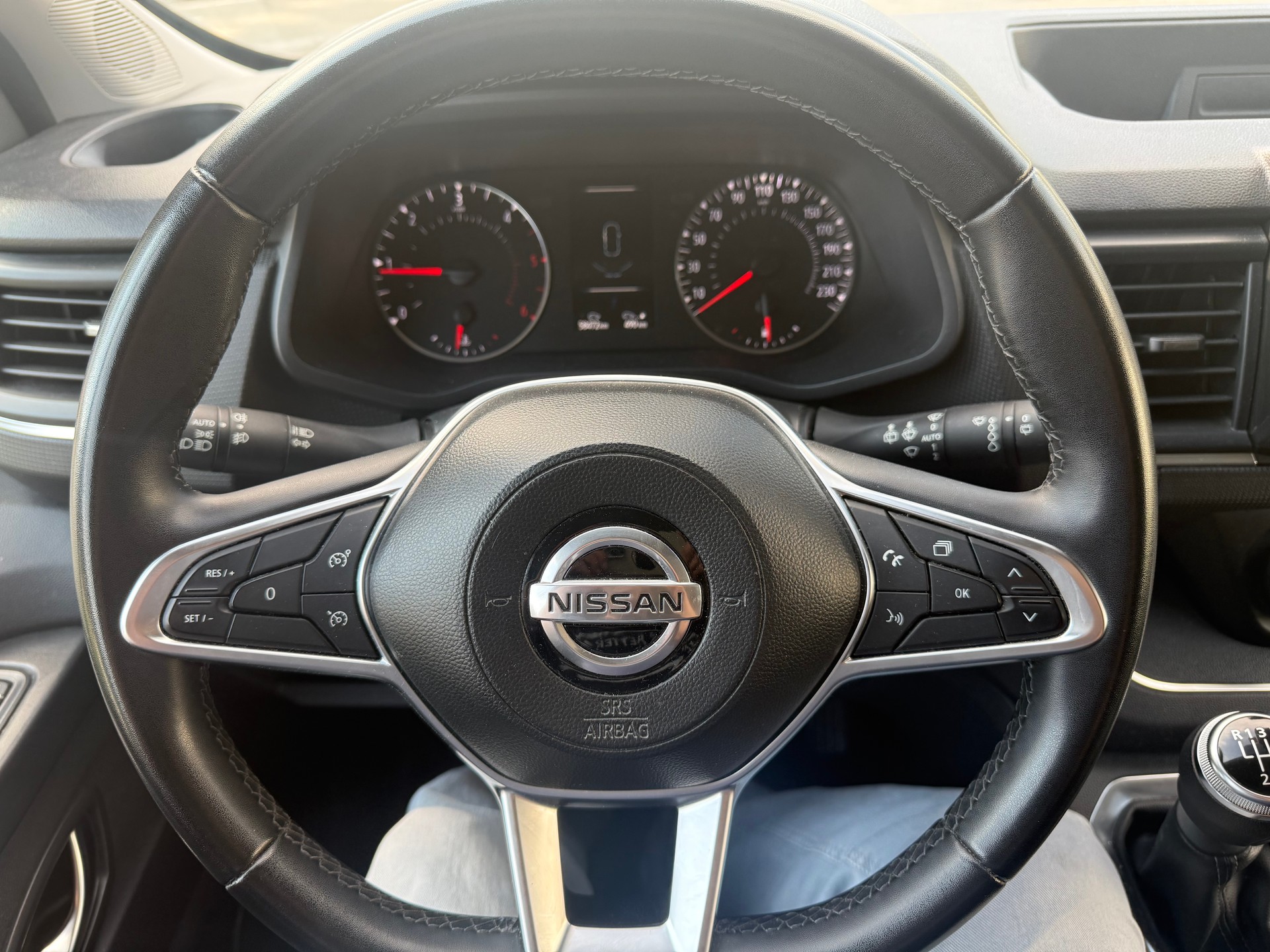 NISSAN PRIMASTAR-image-19