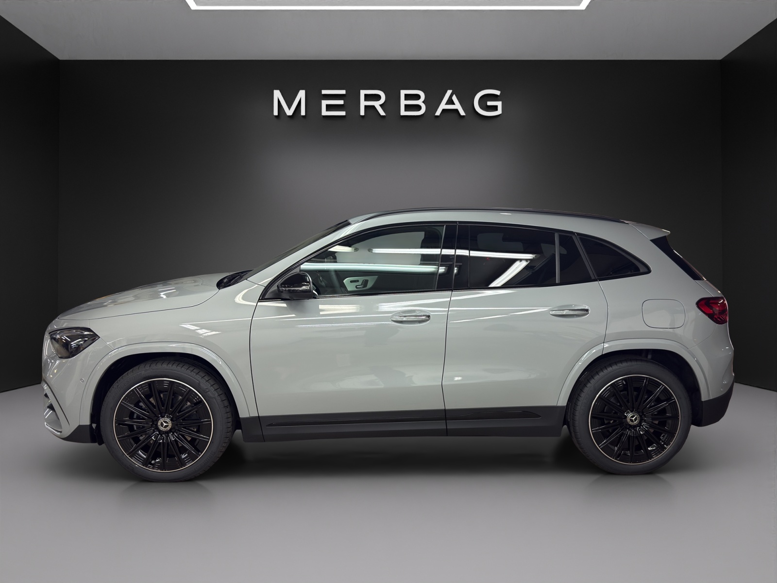 MERCEDES-BENZ GLA 200 Night Star-image-1