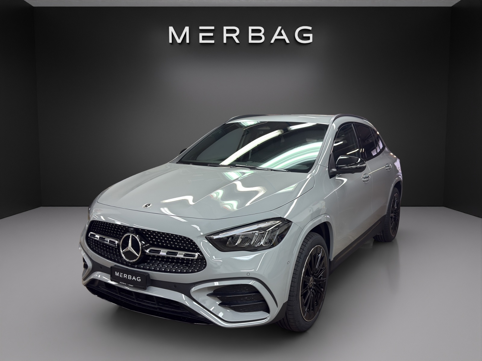 MERCEDES-BENZ GLA 200 Night Star