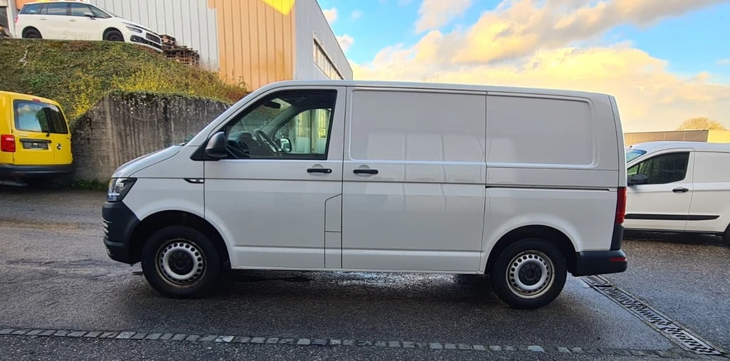 VW T6 2.0 TDI DSG ** 3-Plätzer ** 2-Schiebetüre Links ** Gr.Navi mit Touchscreen ** RF-Kamera **-image-3