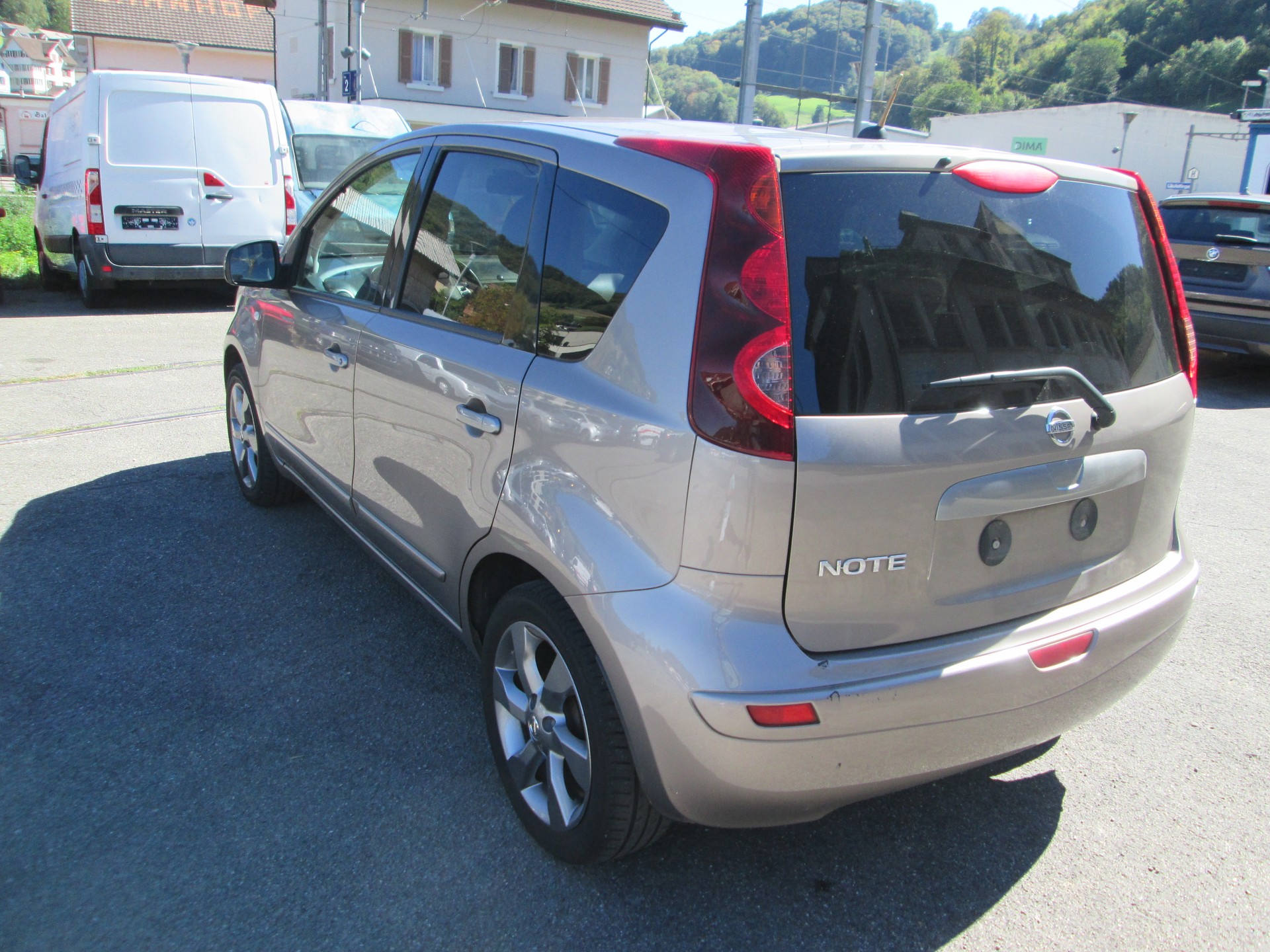 NISSAN Note 1.6 i-Way Automatic-image-4