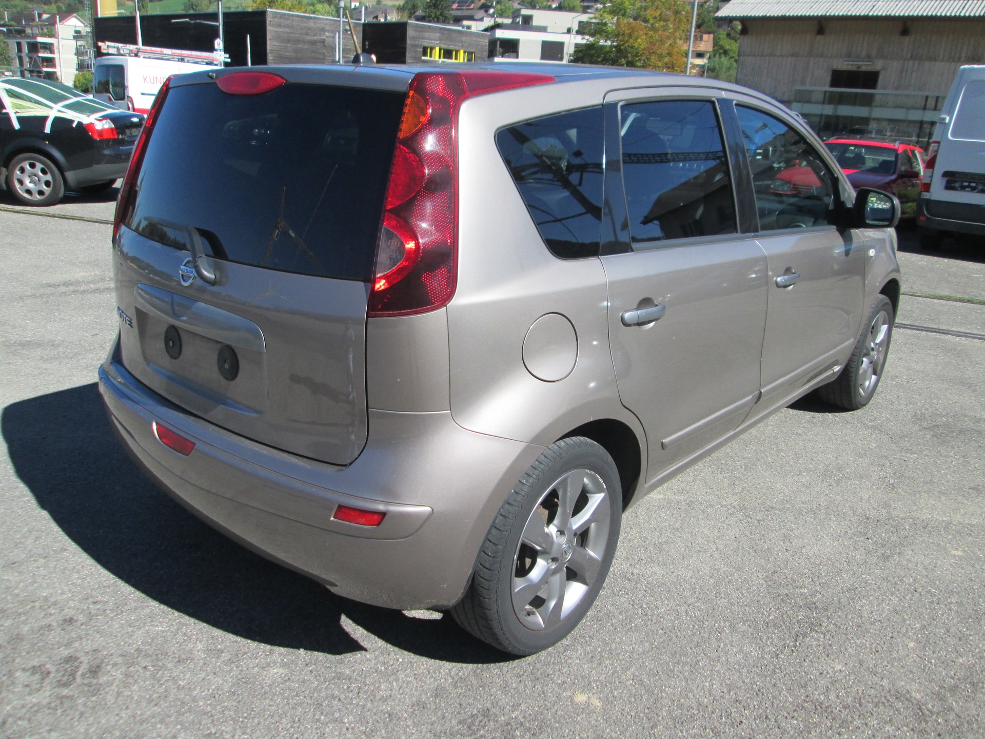 NISSAN Note 1.6 i-Way Automatic-image-3