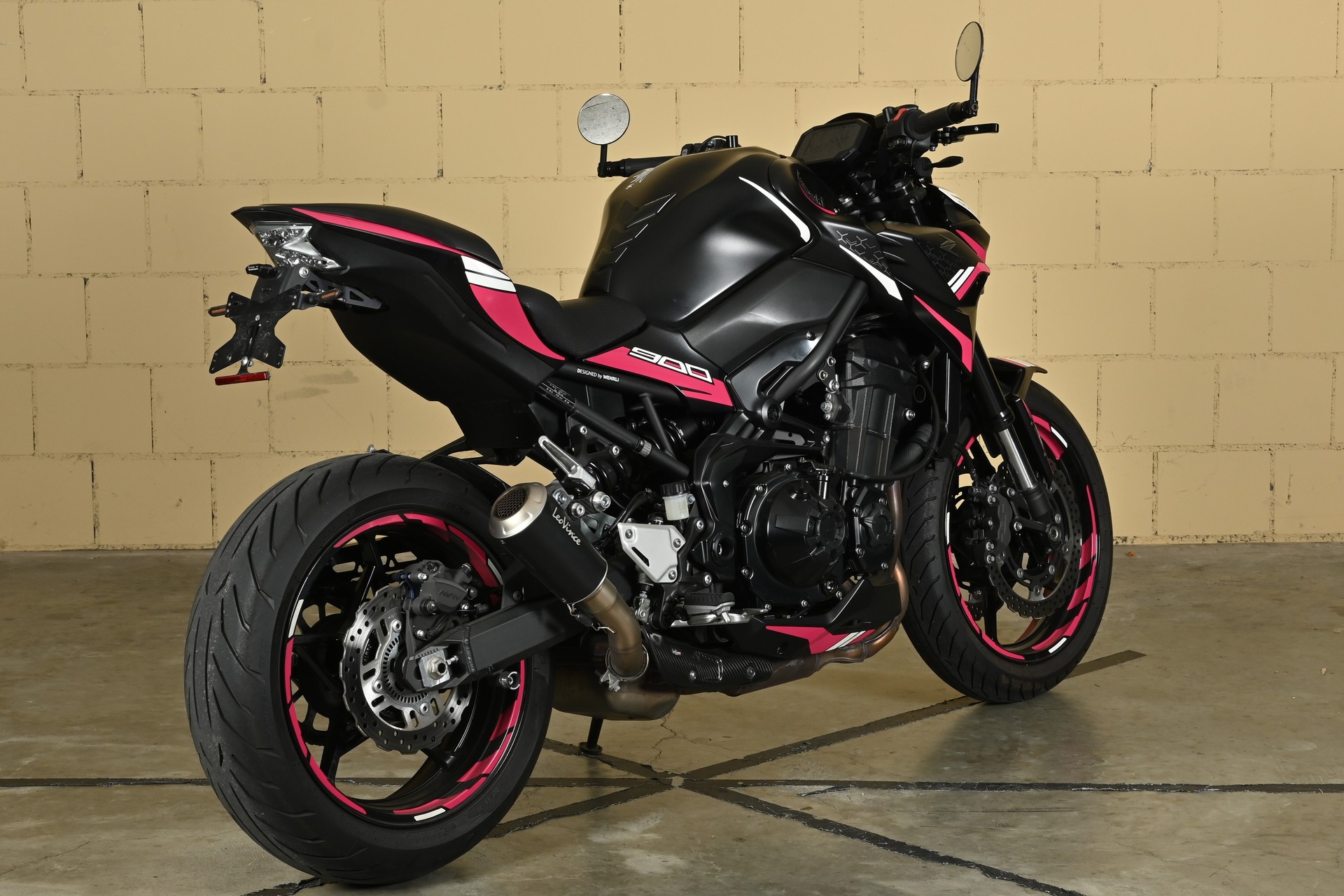 KAWASAKI Z 900-image-6