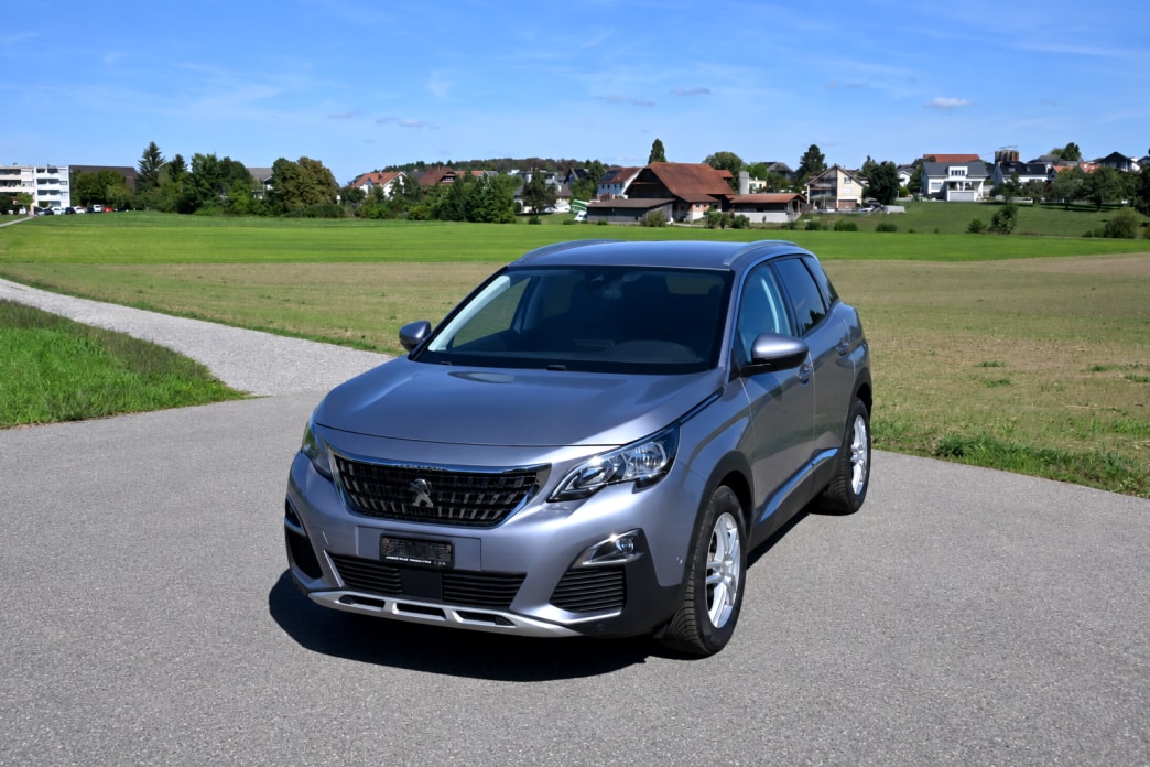 PEUGEOT 3008 1.2 PureTech Allure EAT-image-0