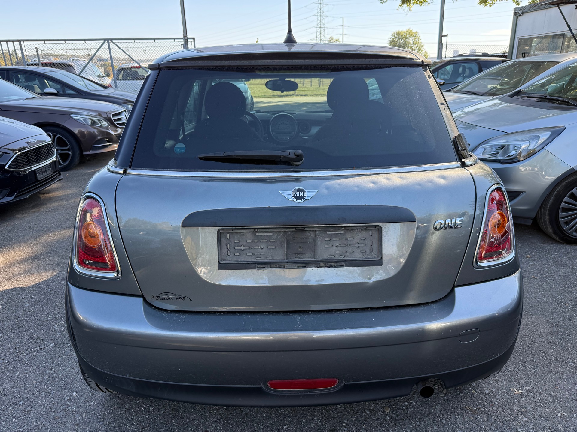 MINI One-image-4