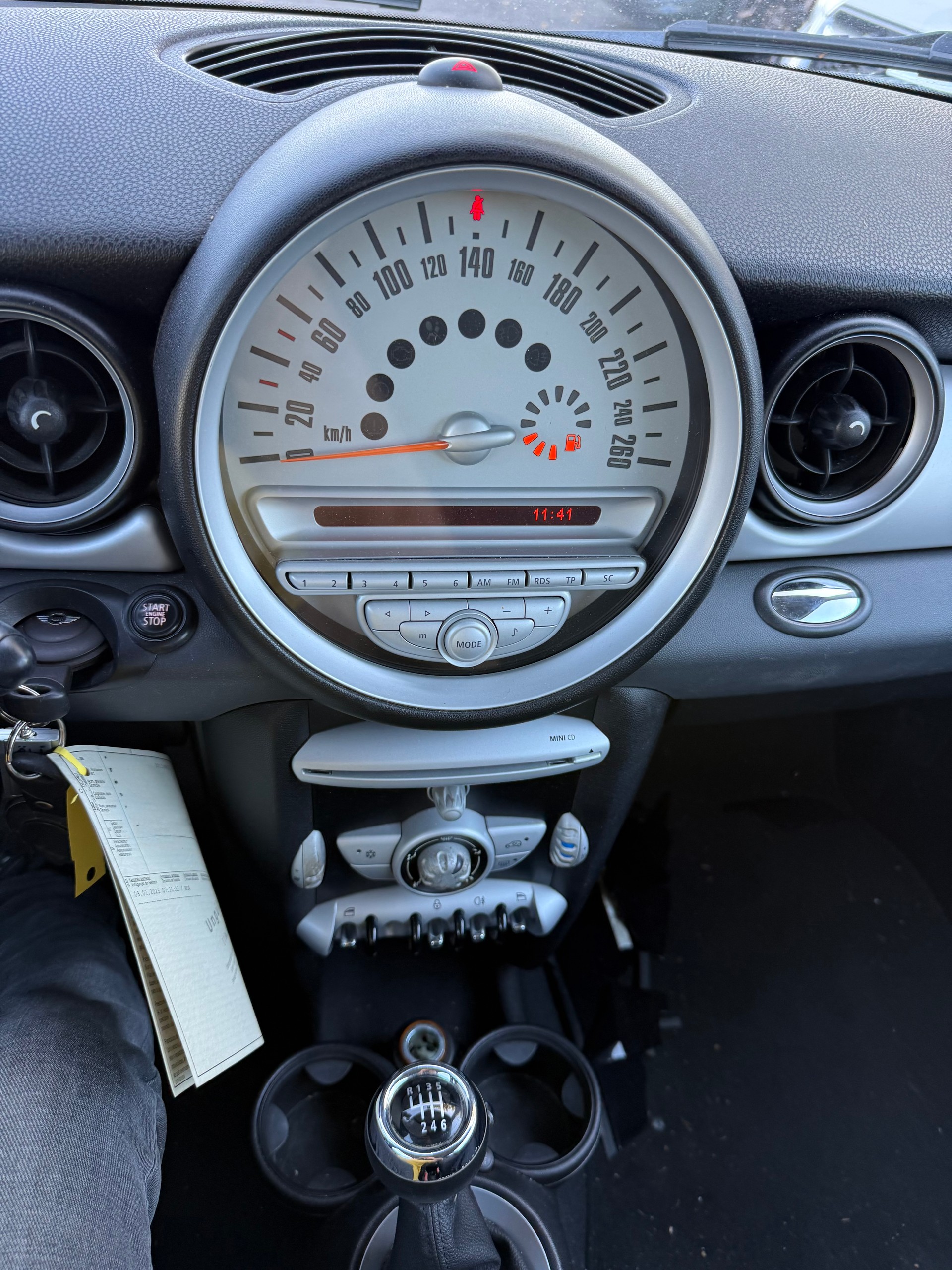 MINI One-image-10