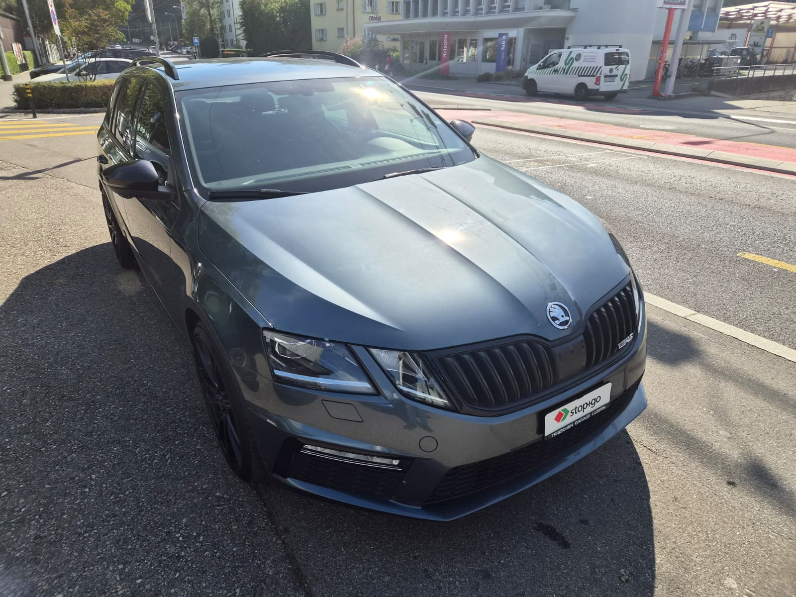 SKODA Octavia Combi 2.0 TSI RS DSG-showroom-element-3