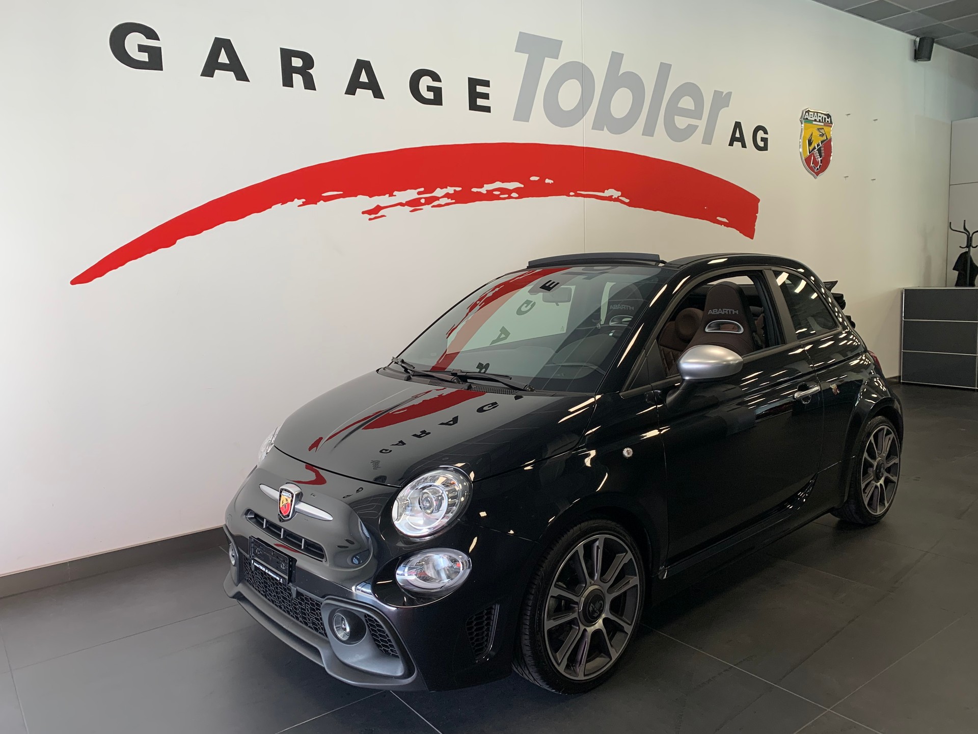 FIAT 595C 1.4 16V Turbo Abarth Turismo Dualogic-image-1