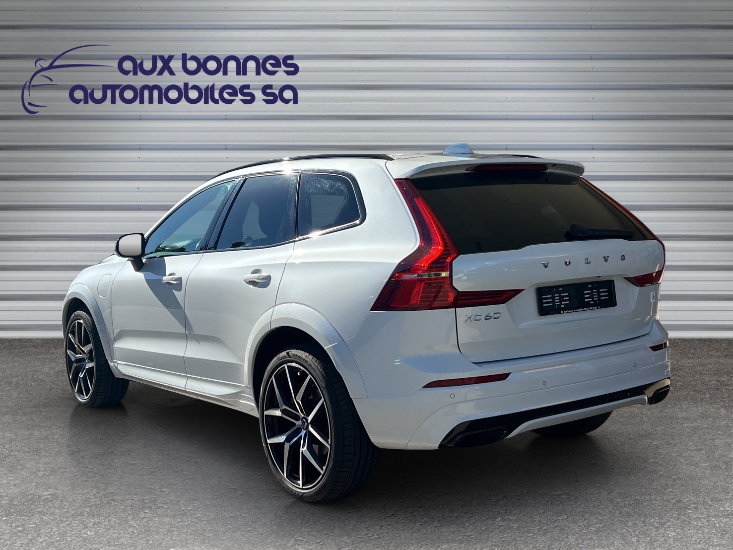 VOLVO XC60 T8 eAWD Polestar Geartronic-image-1