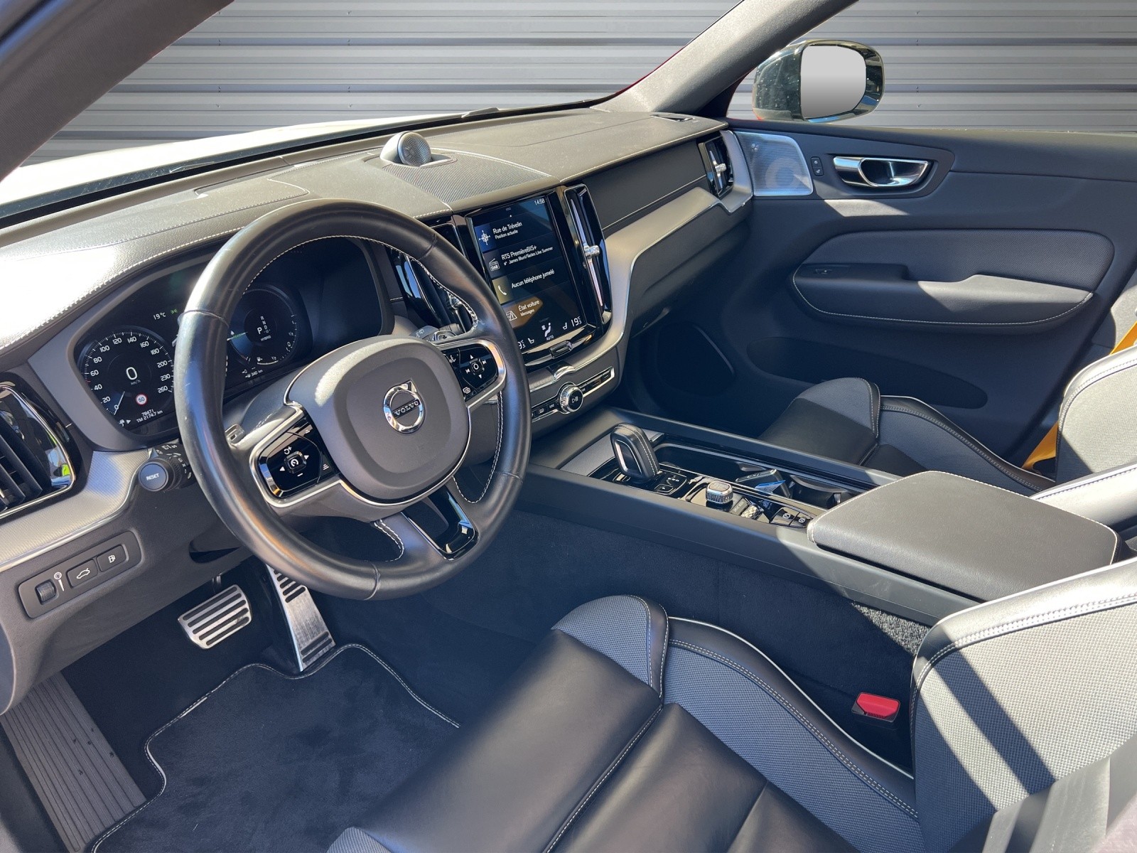 VOLVO XC60 T8 eAWD Polestar Geartronic-image-16