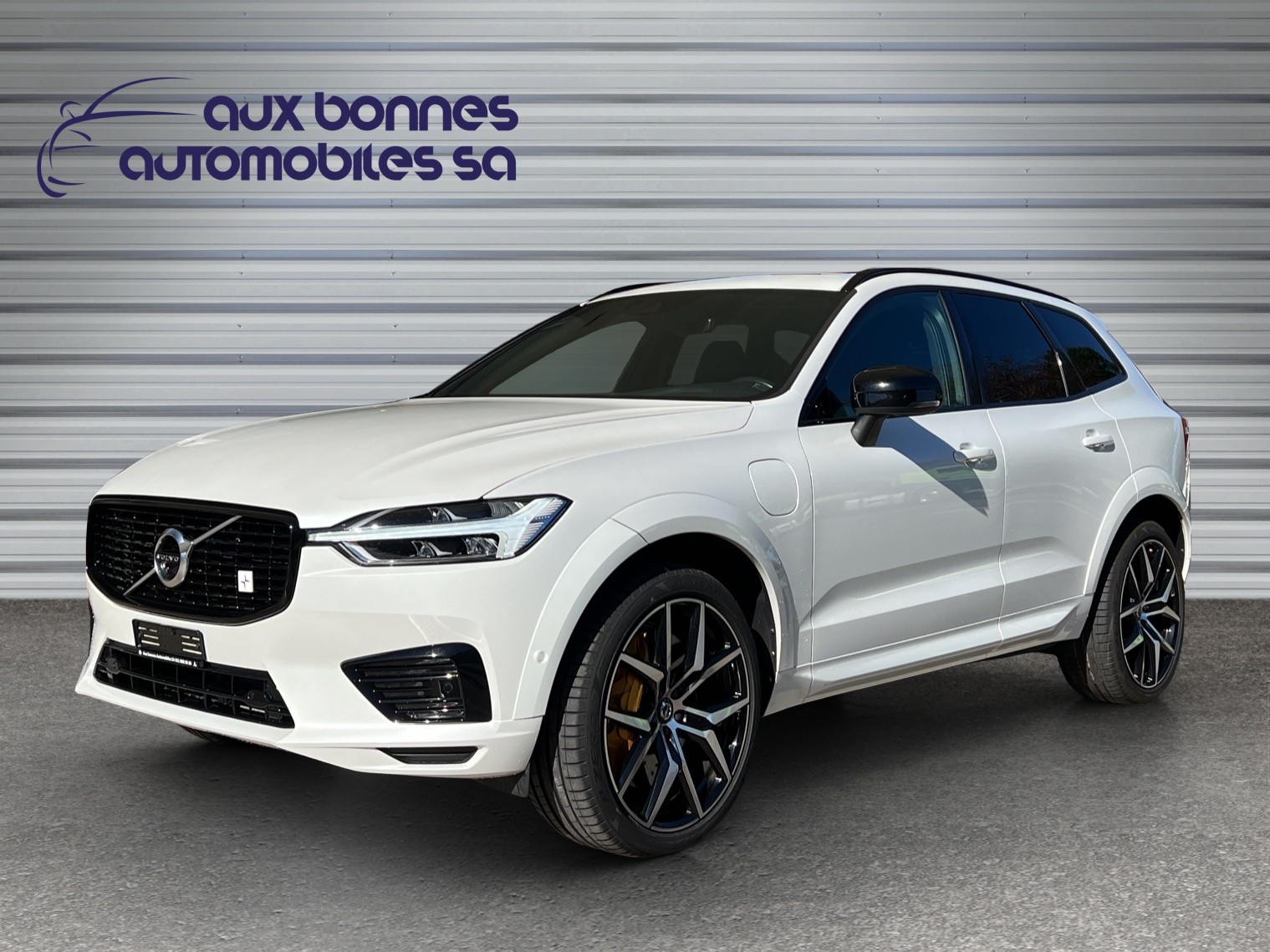 VOLVO XC60 T8 eAWD Polestar Geartronic-image-0