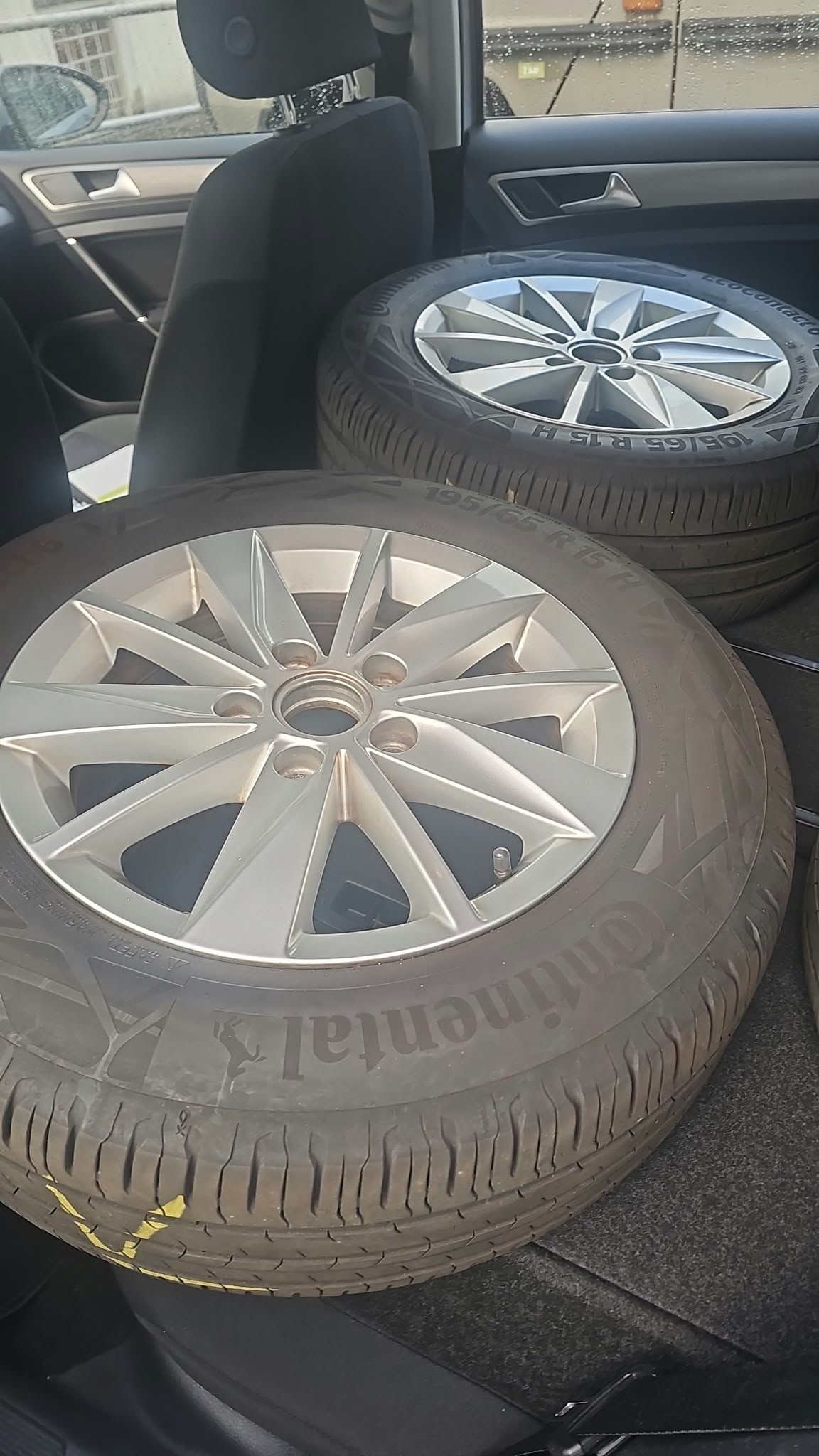 VW Golf 1.6 TDI Trendline-image-5