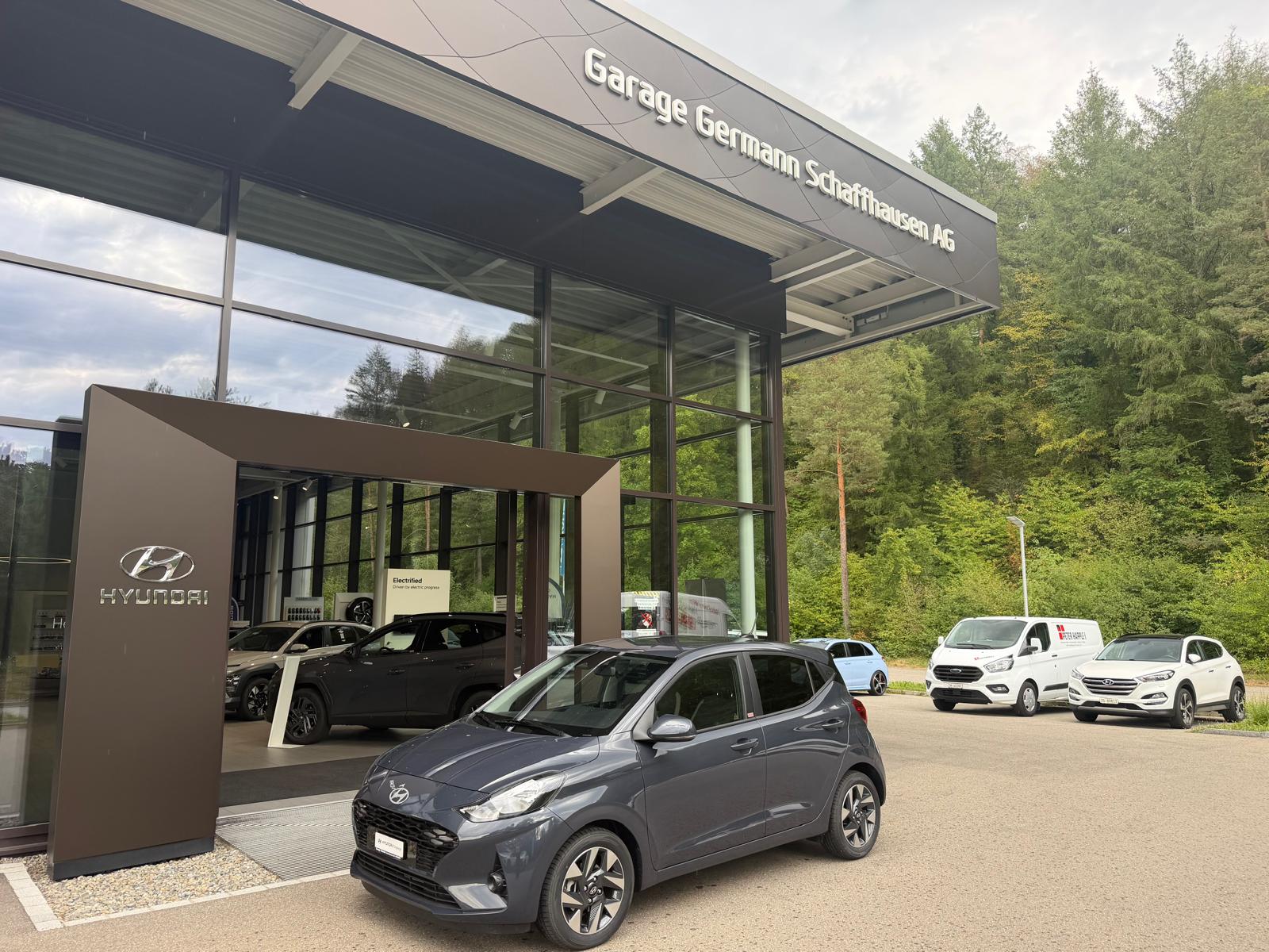HYUNDAI i10 1.2 Amplia Aut.-image-0