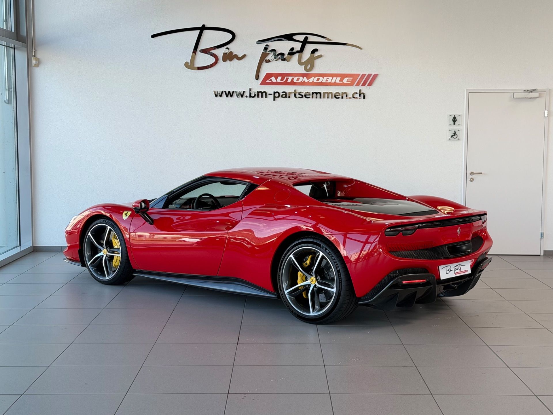 FERRARI 296 GTB-image-3
